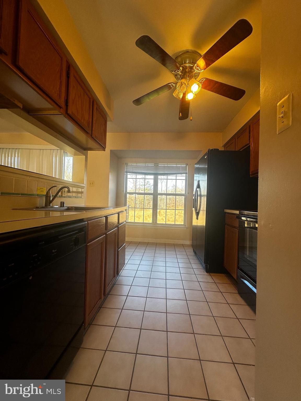 LIONS GATE - Residential