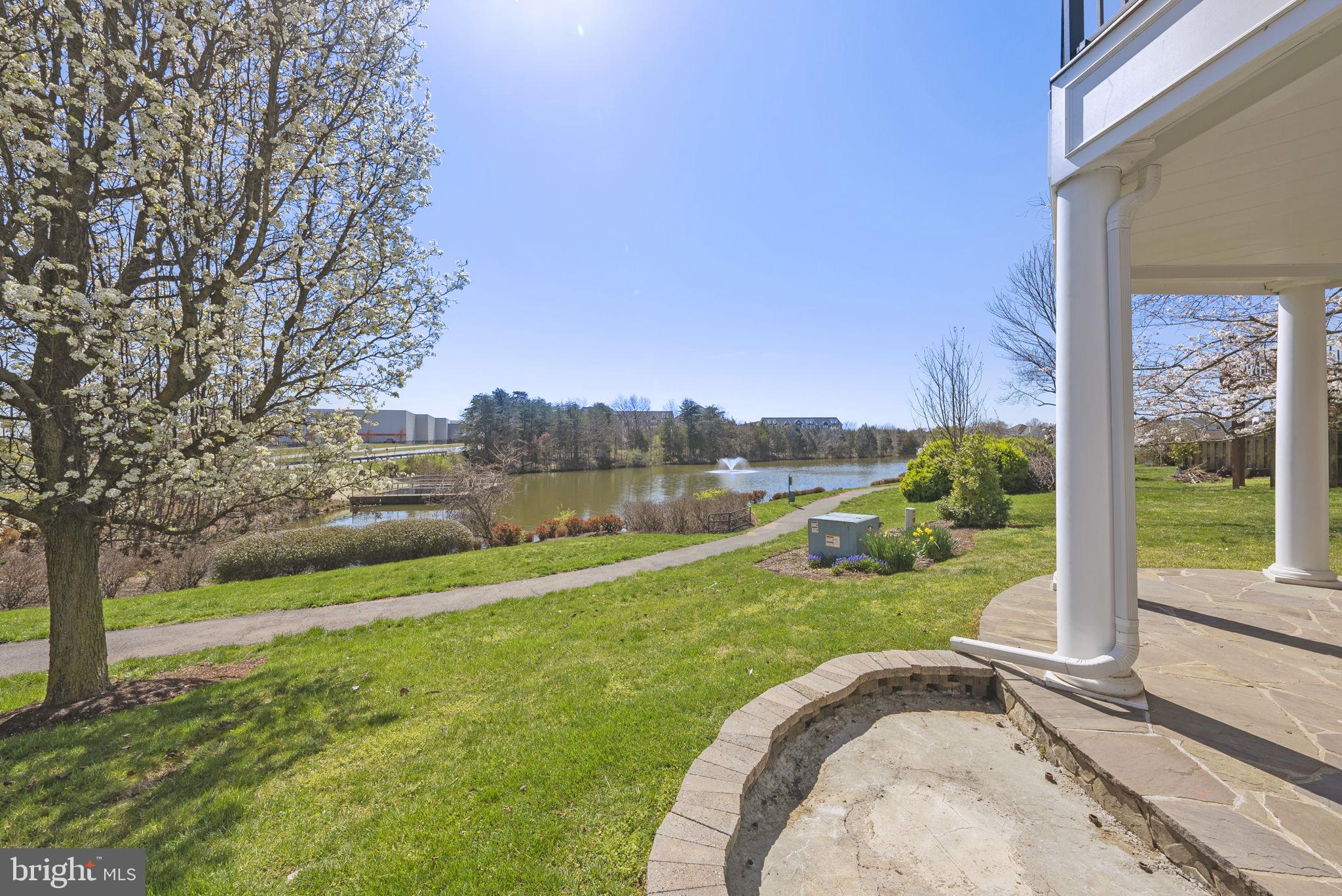FARMWELL HUNT - Residential