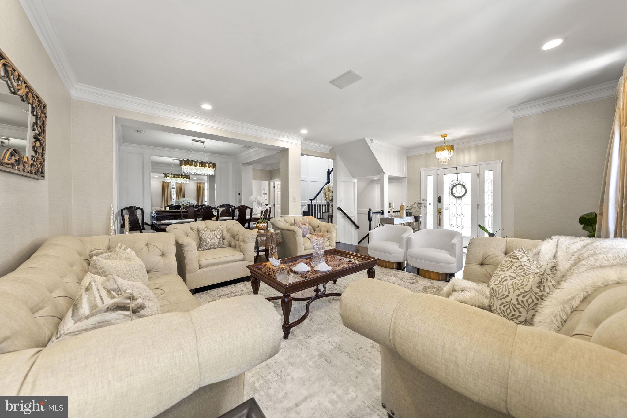 FARMWELL HUNT - Residential