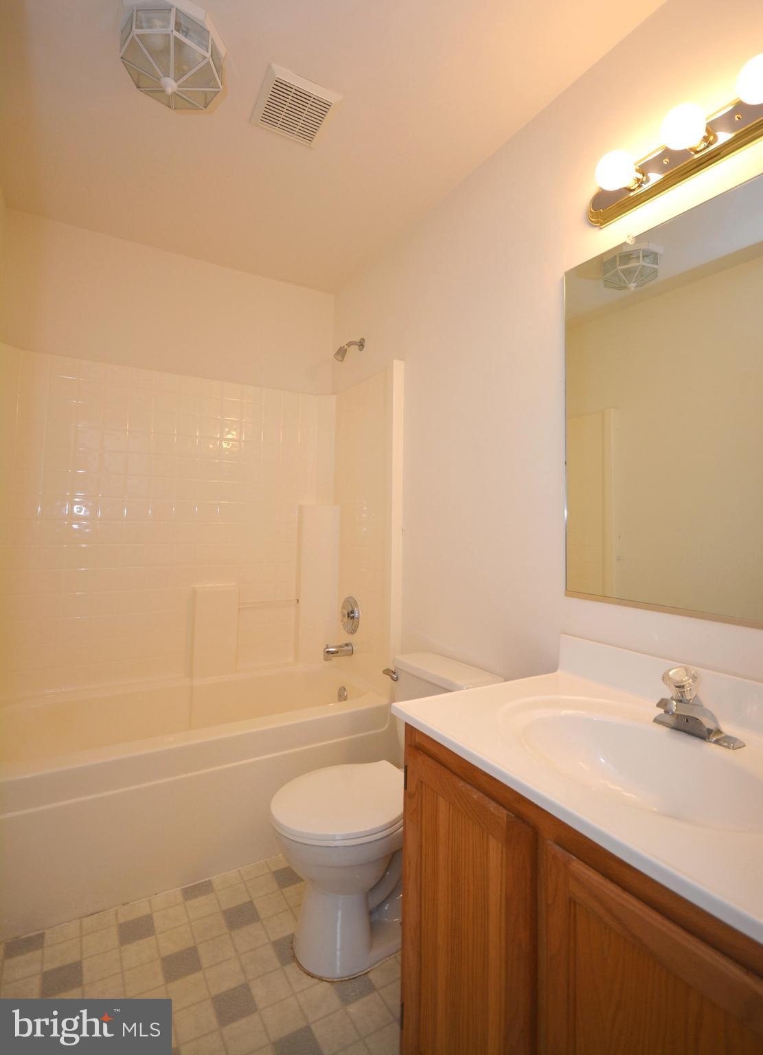 LAKE ISAAC ESTATES - Residential