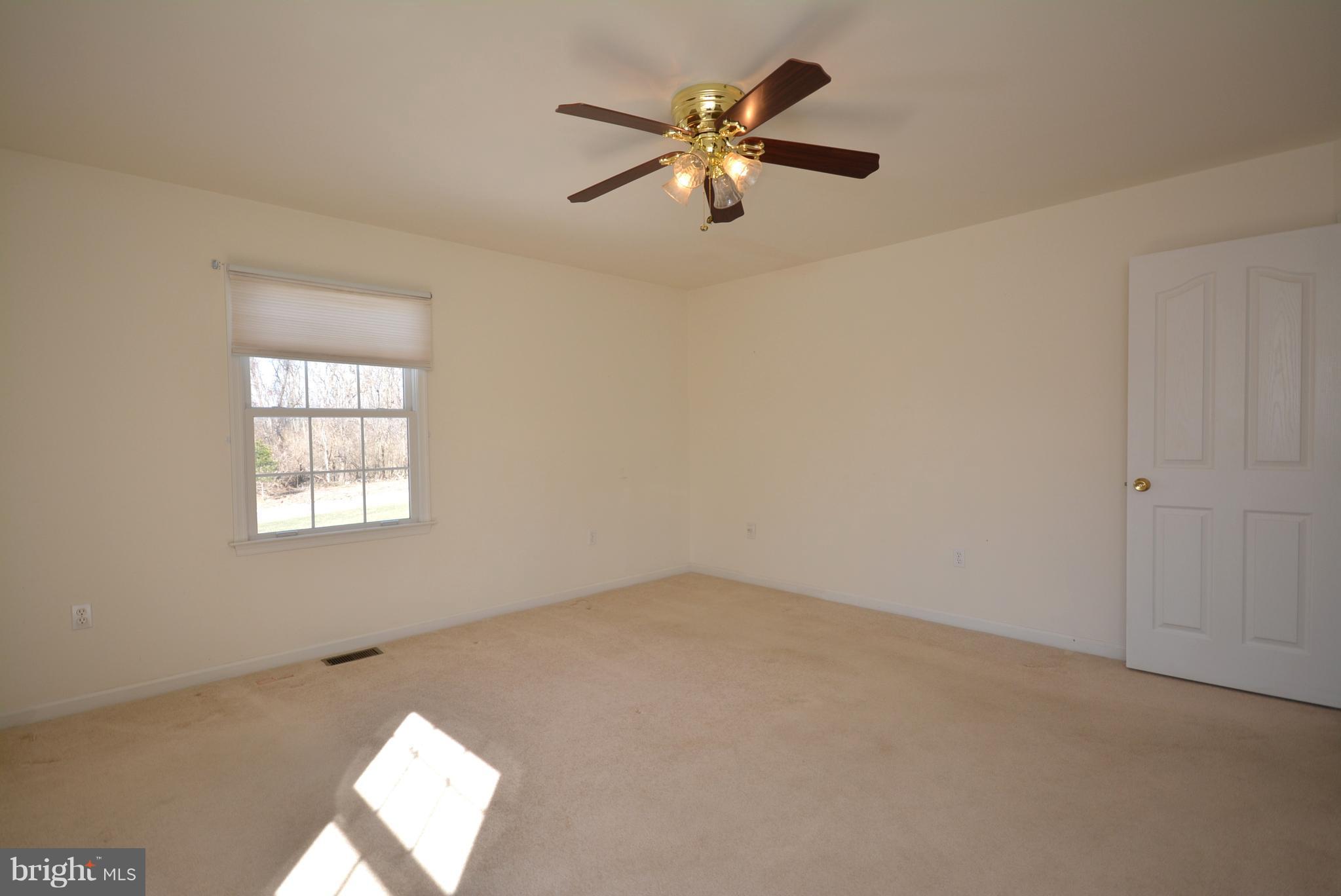 LAKE ISAAC ESTATES - Residential