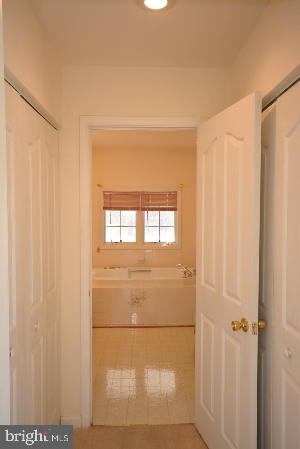 LAKE ISAAC ESTATES - Residential