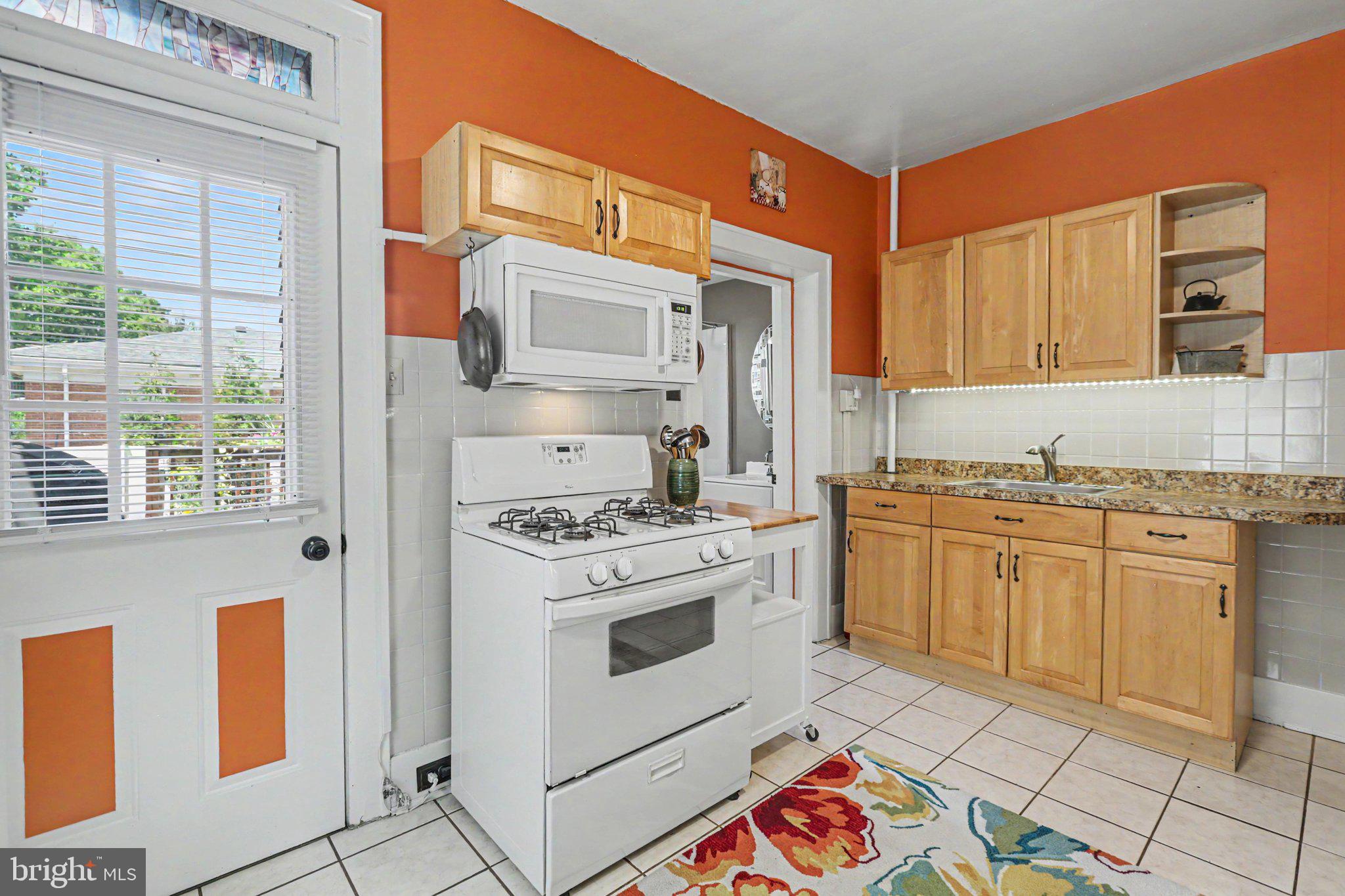 726 S 25TH STREET