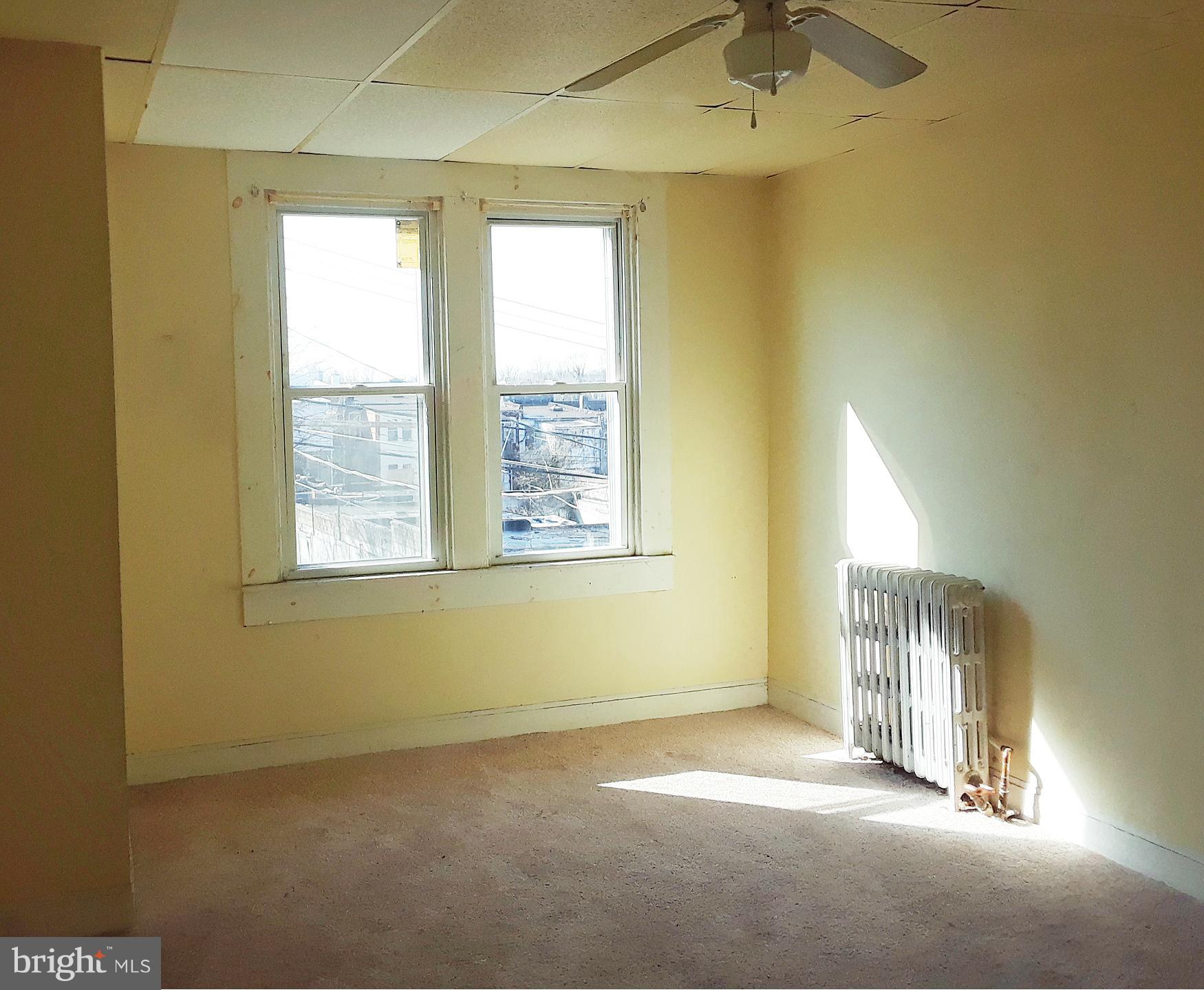 FRANKLINTOWN ROAD - Residential