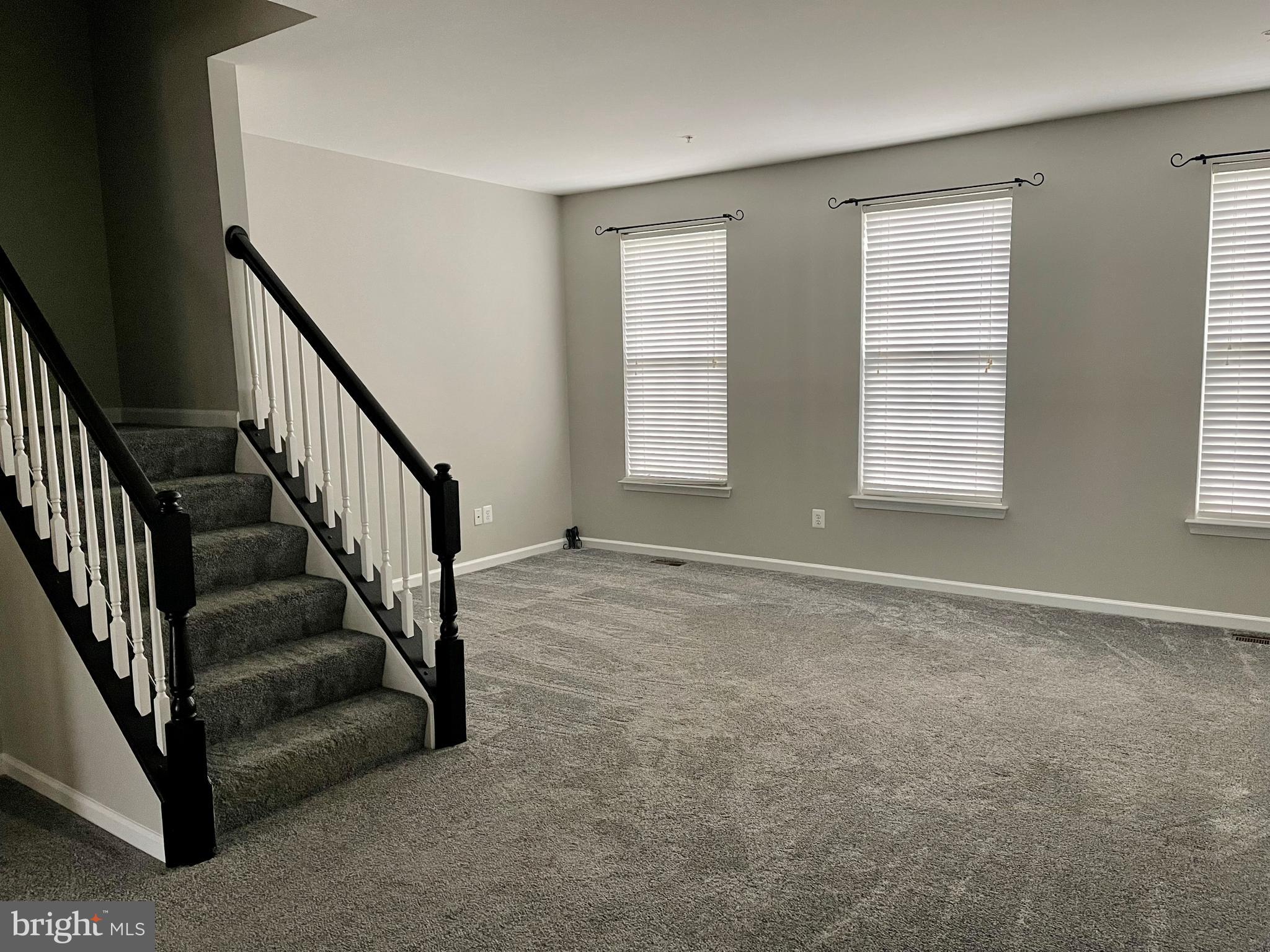 DAHLIA PARK OF WILDEWOOD - Residential Lease