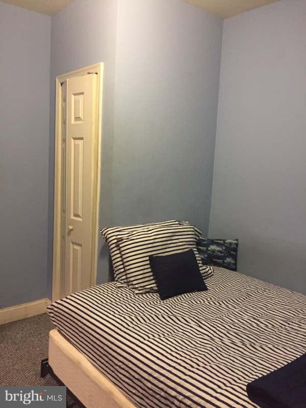 OLD CITY #1 - Residential Lease