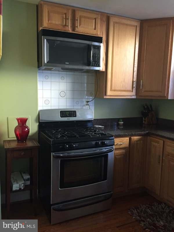 OLD CITY #1 - Residential Lease