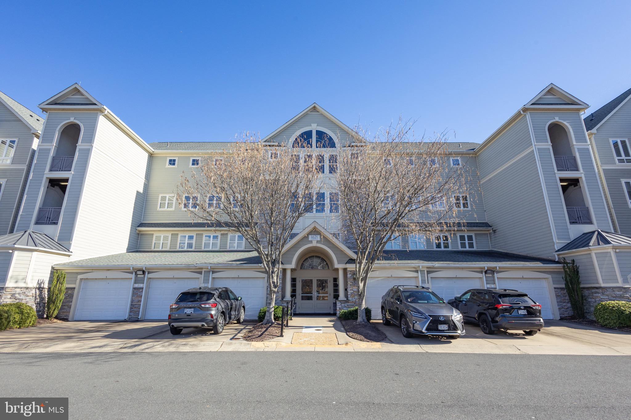 1621 LADUE COURT 301