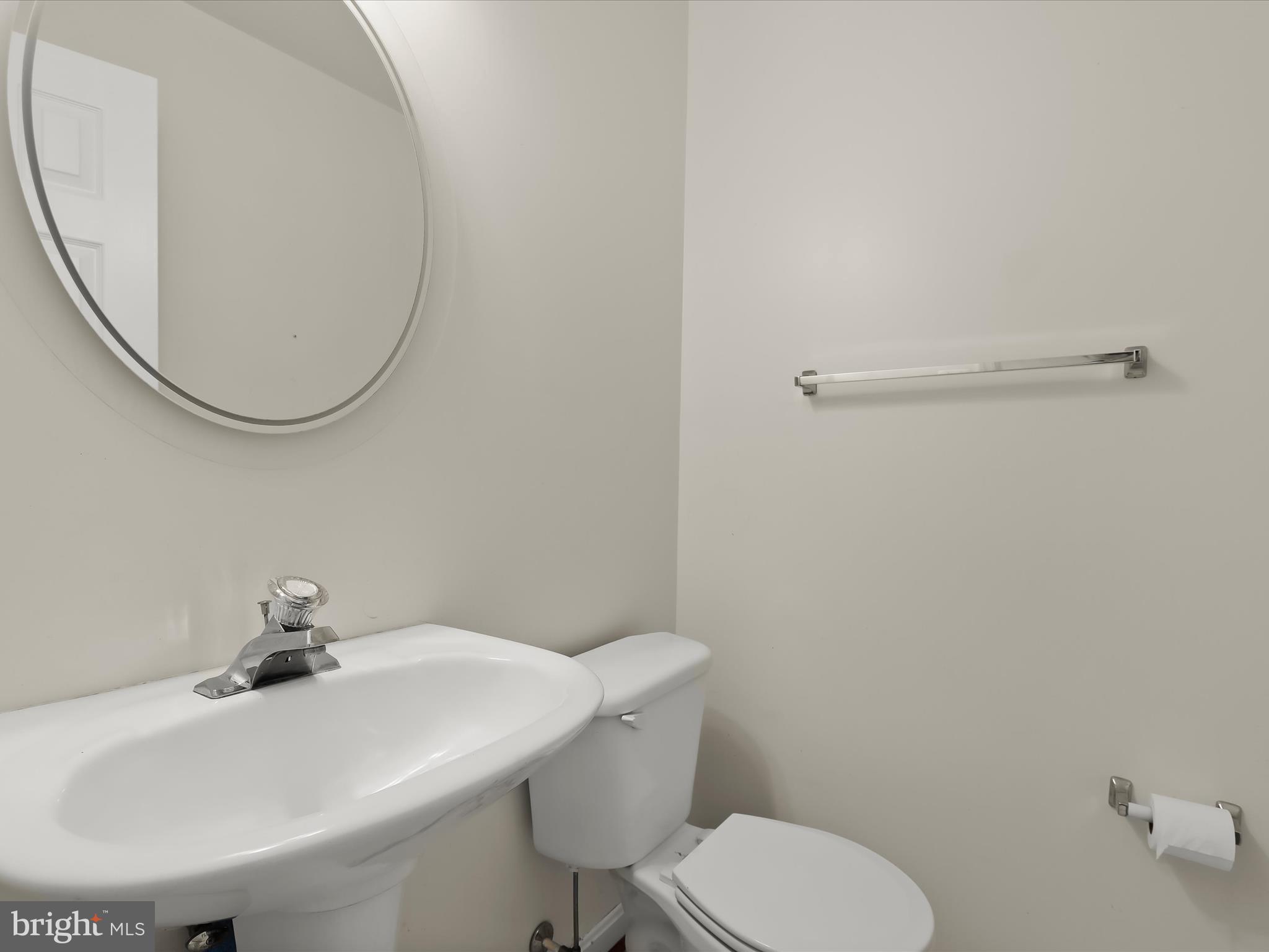 GOLDSBOROUGH MANOR - Residential