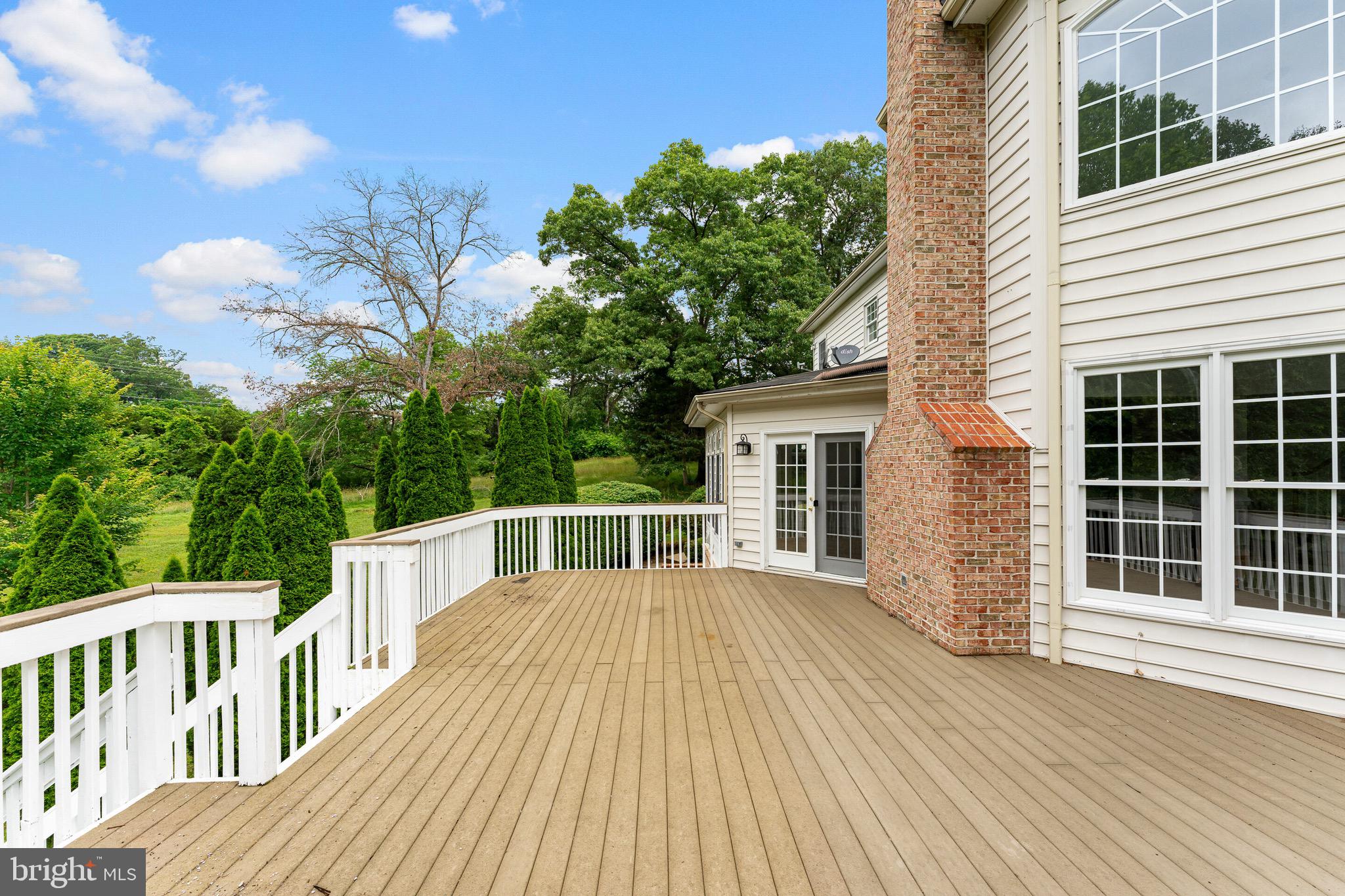 ELLIS PLANTATION - Residential