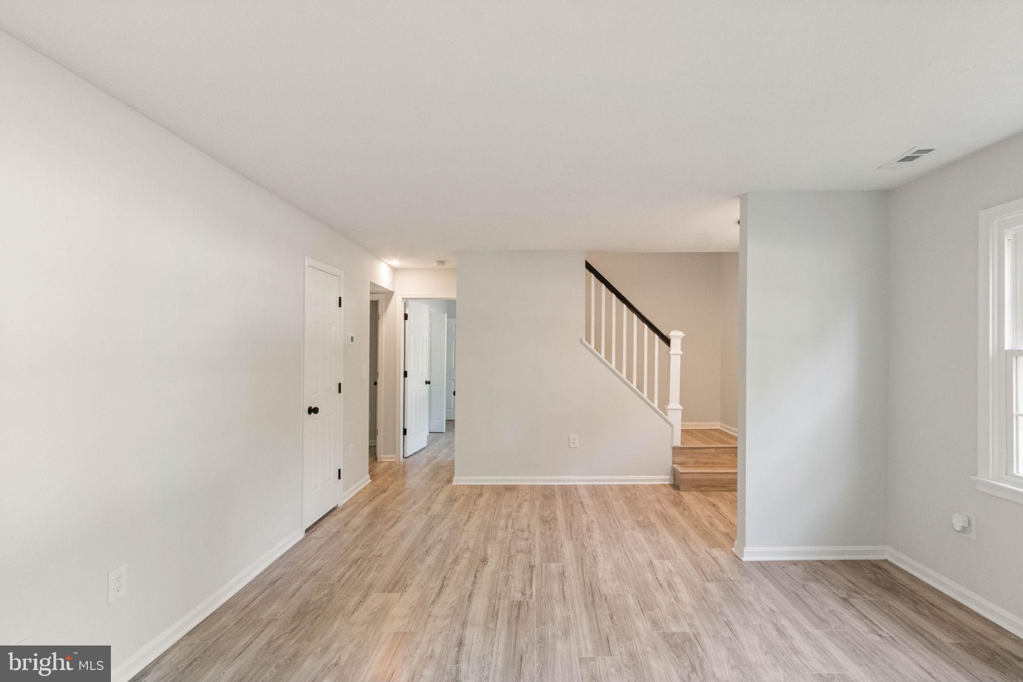 FRANKLIN MANOR BEACH - Residential