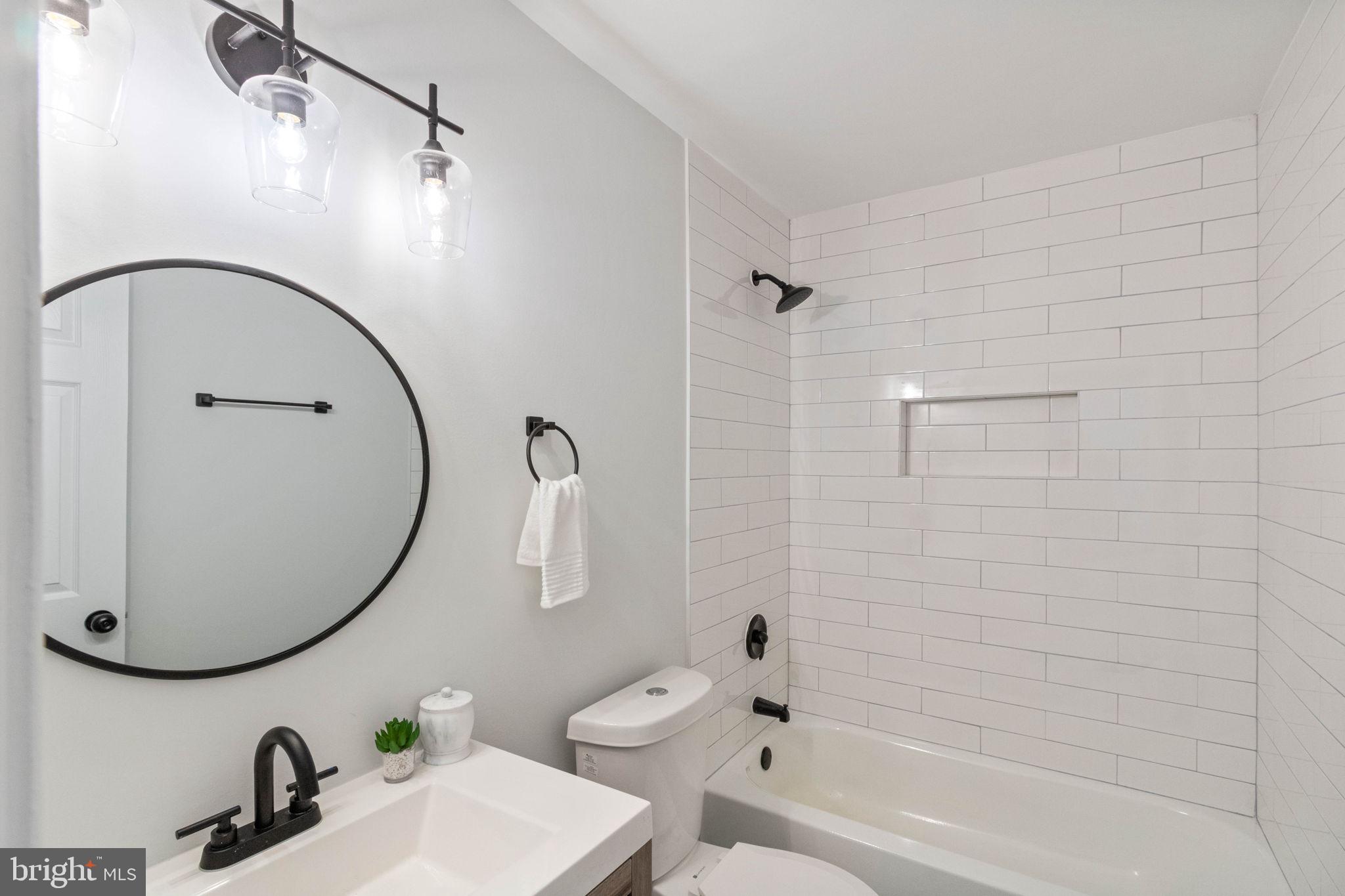 FRANKLIN MANOR BEACH - Residential