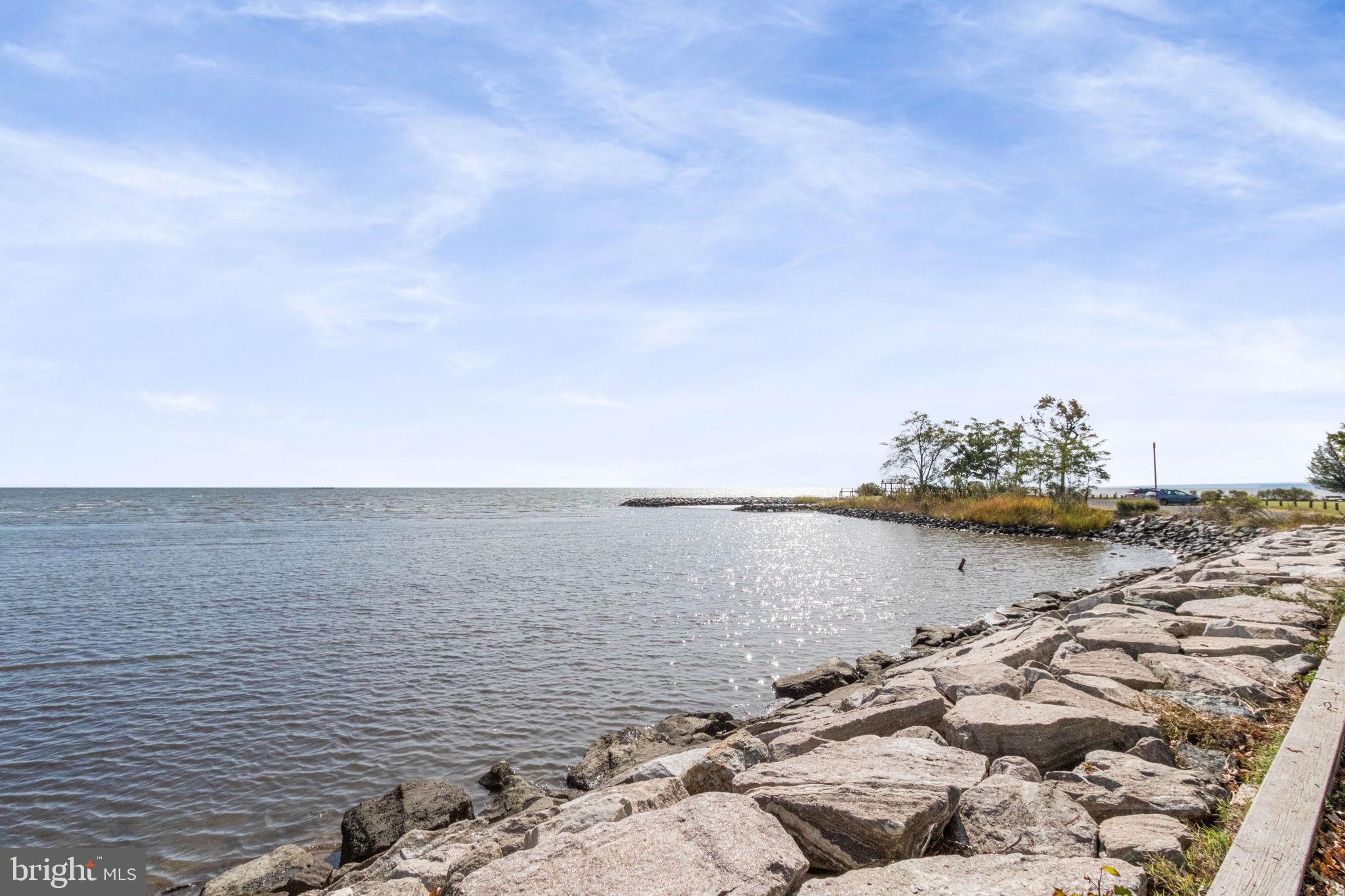 FRANKLIN MANOR BEACH - Residential