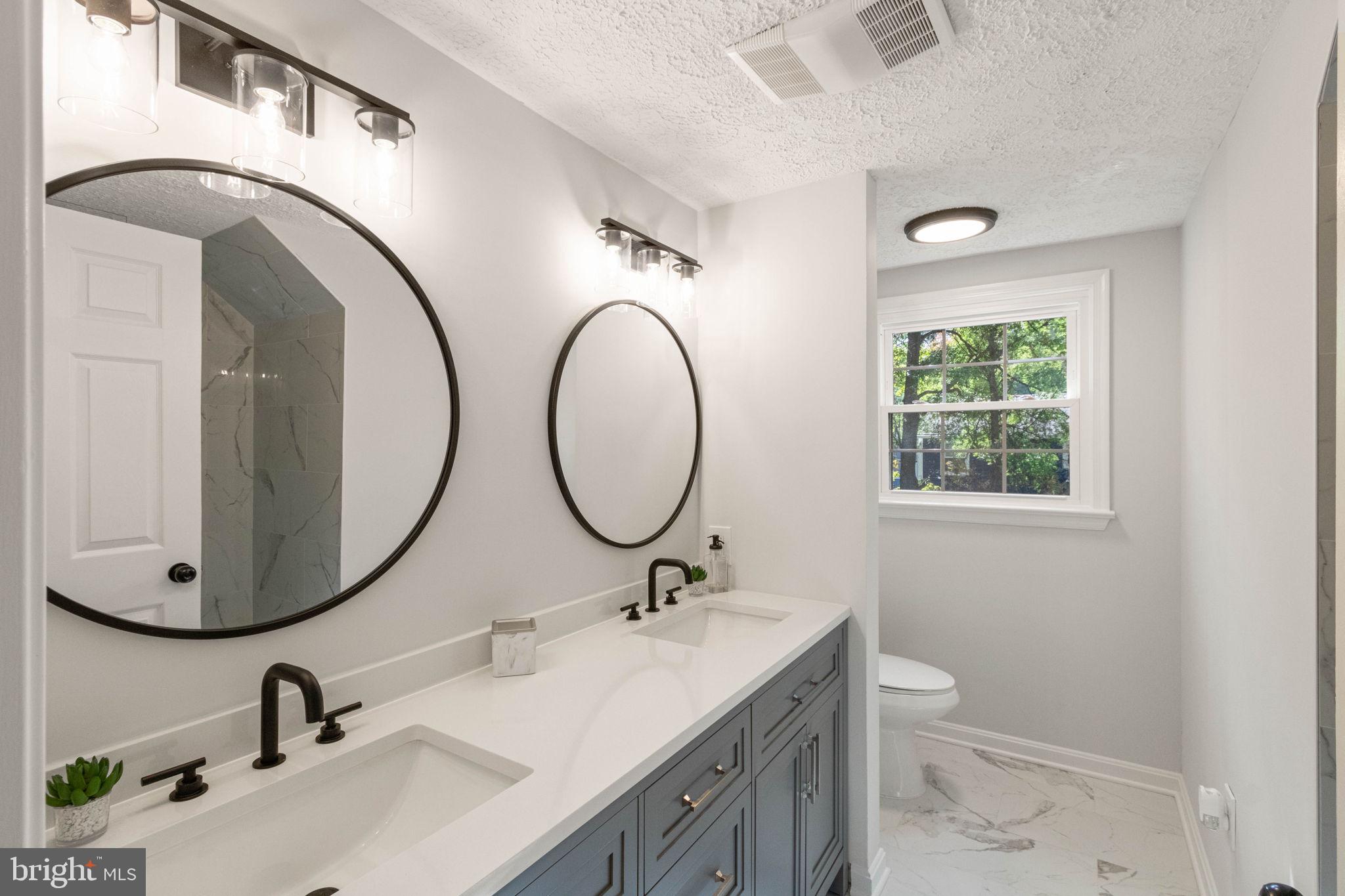 FRANKLIN MANOR BEACH - Residential