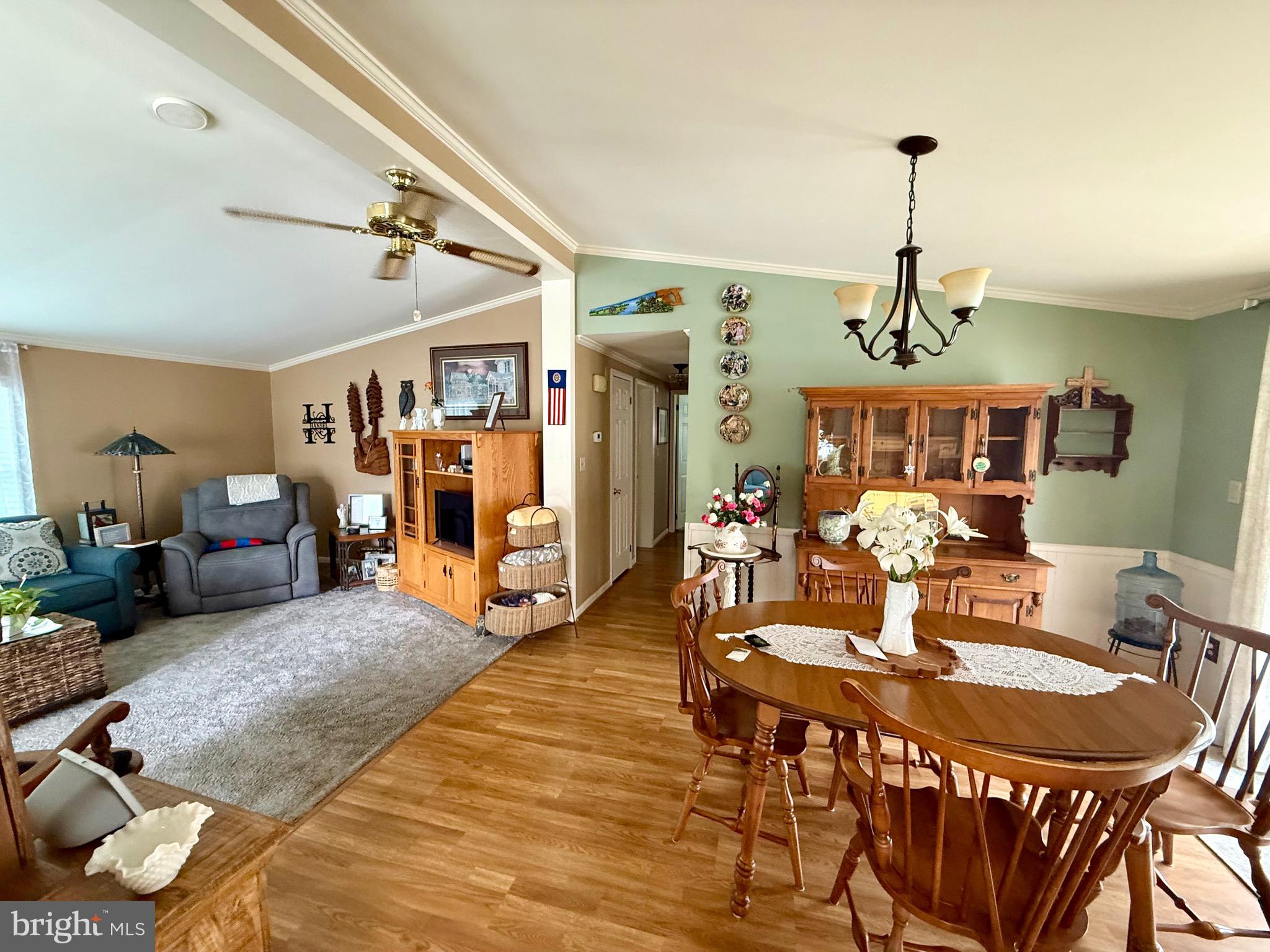 HYDE PARK - Residential