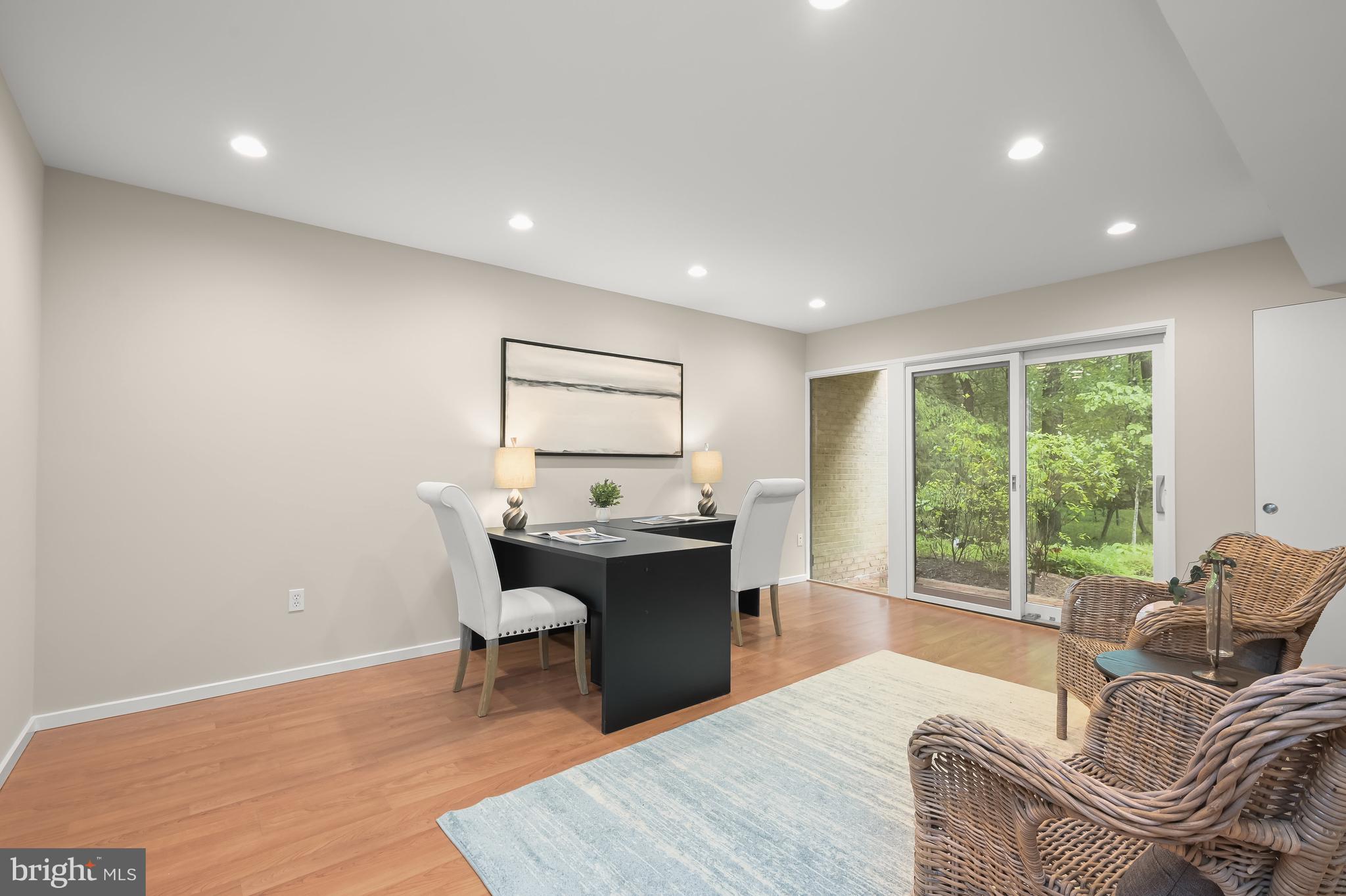 EAST GATE OF POTOMAC - Residential