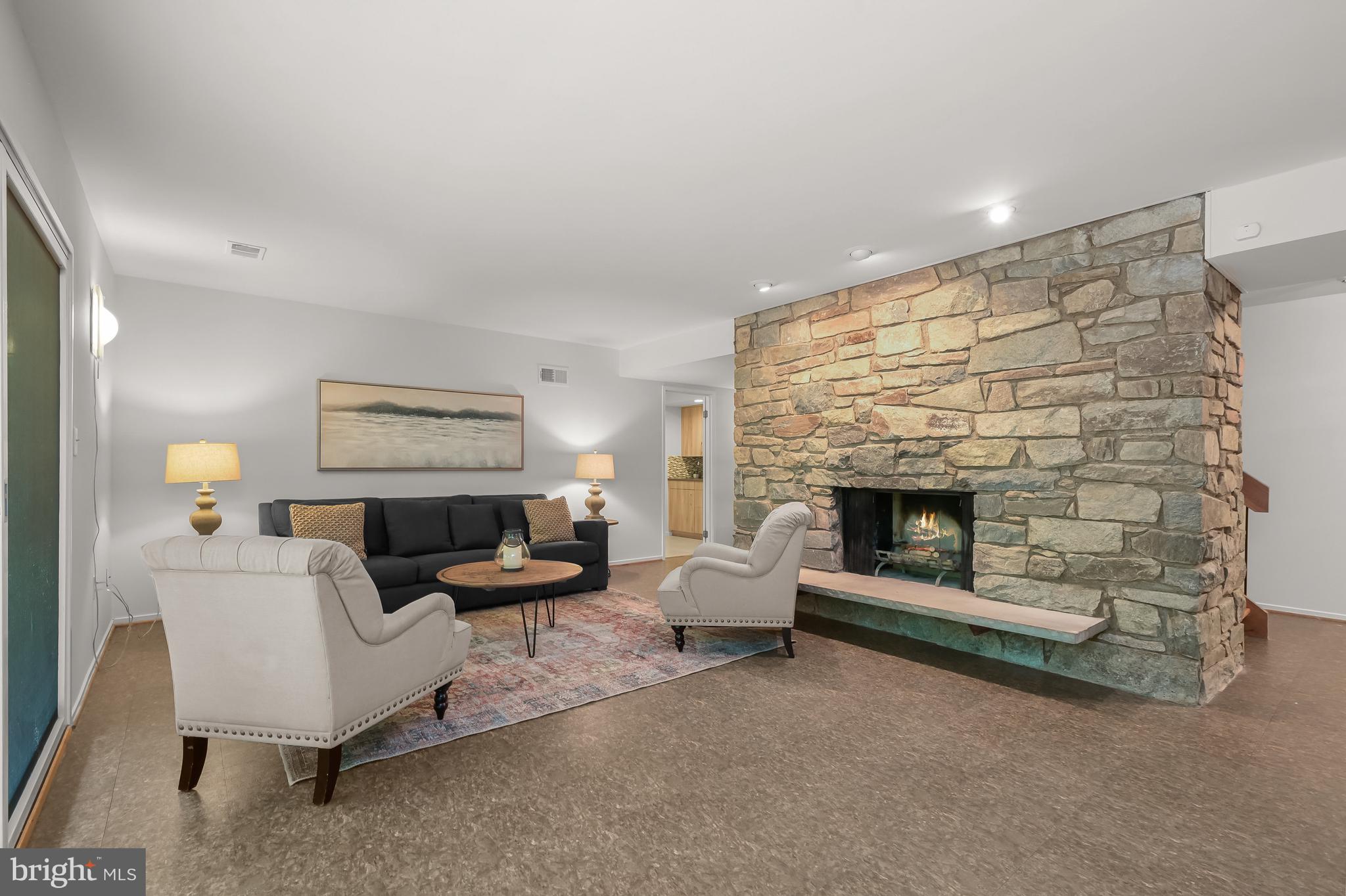 EAST GATE OF POTOMAC - Residential