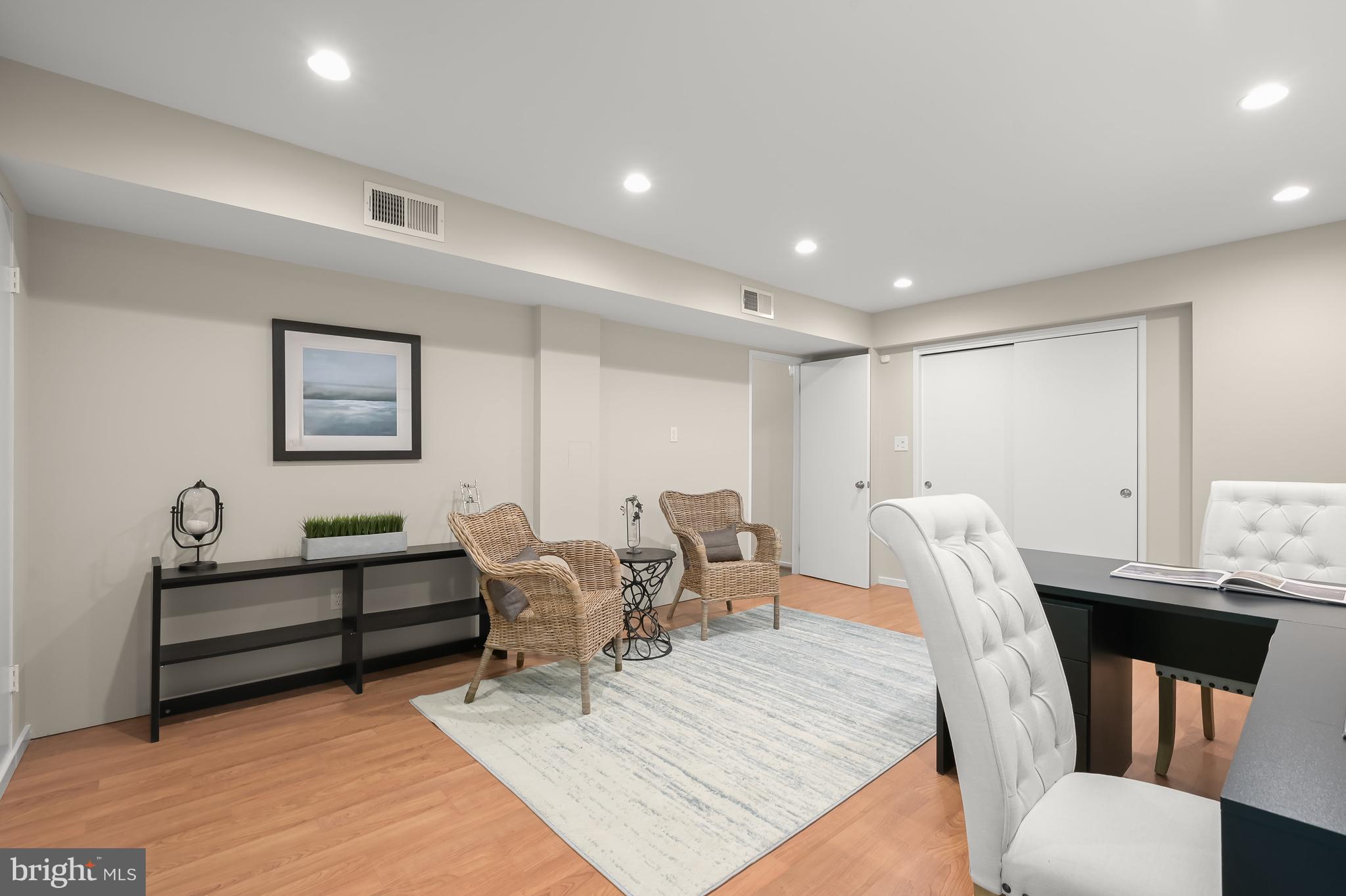 EAST GATE OF POTOMAC - Residential