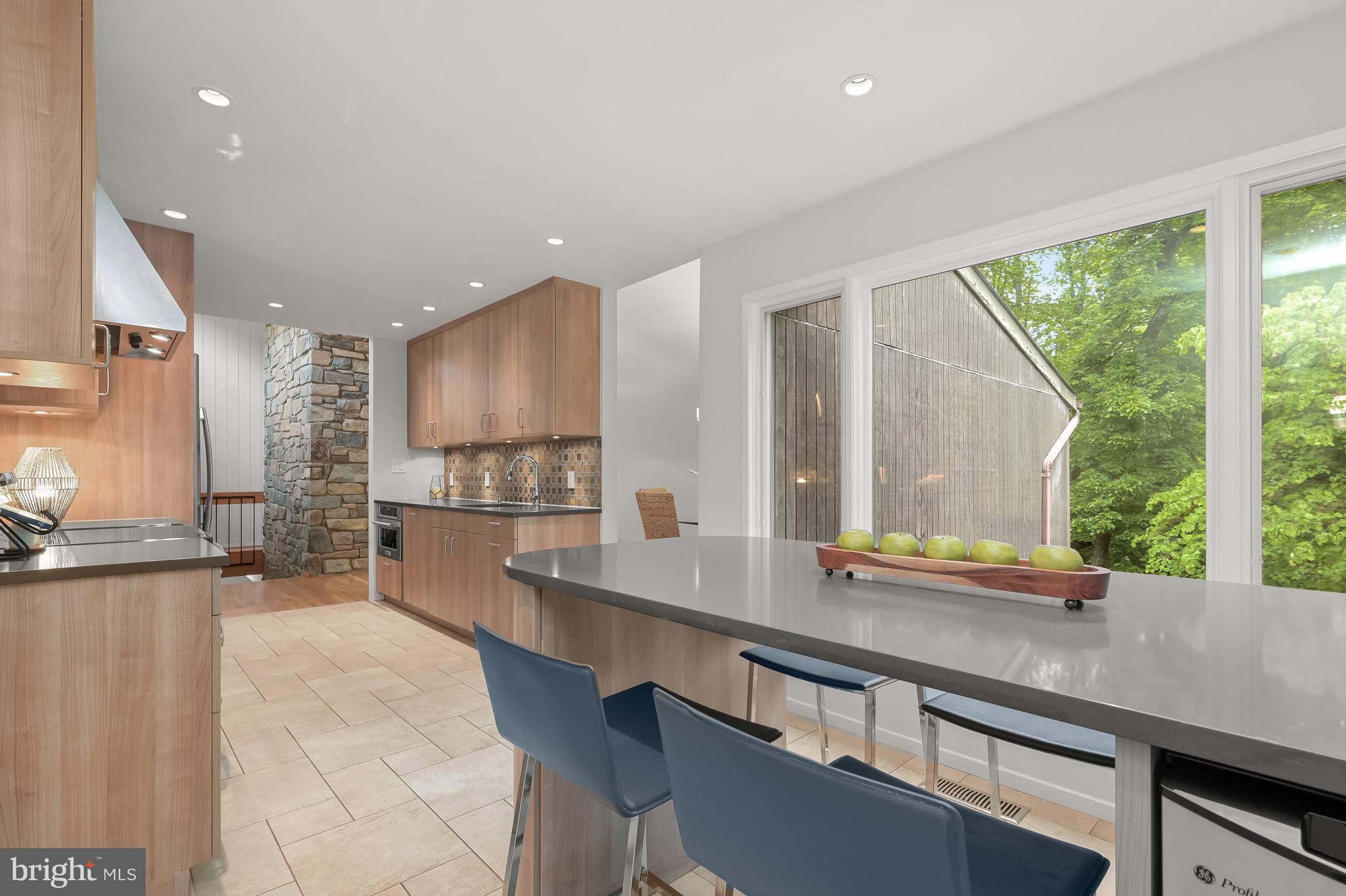 EAST GATE OF POTOMAC - Residential