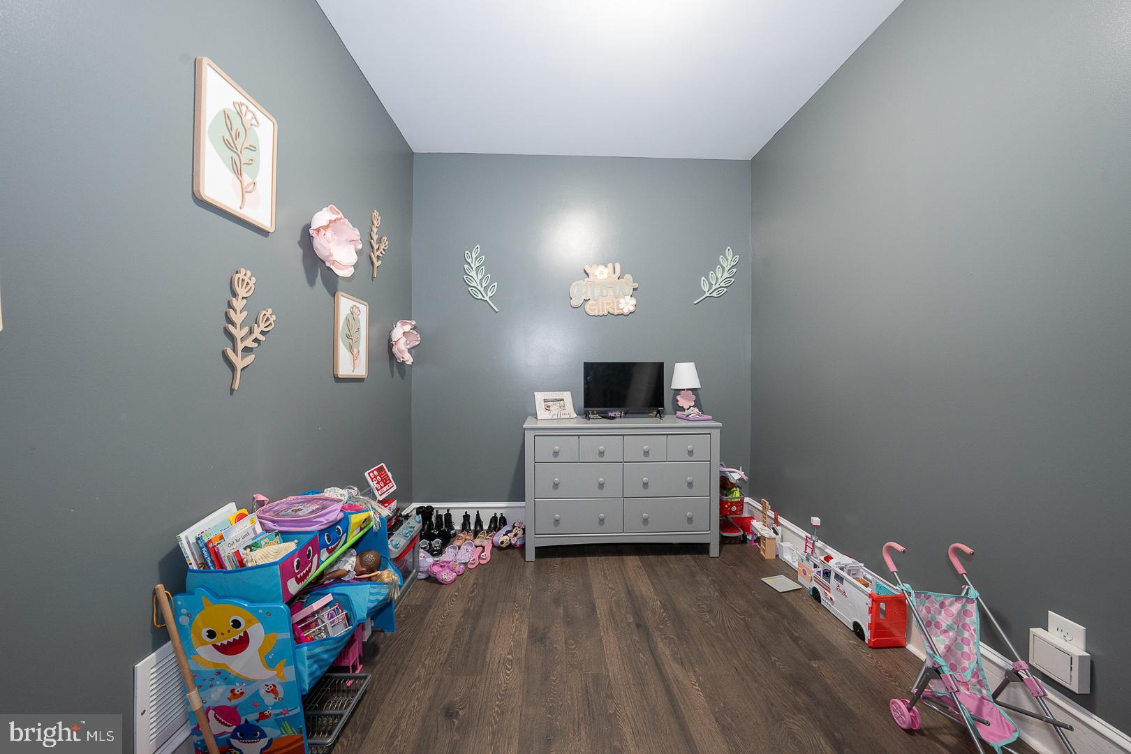NICETOWN-TIOGA - Residential