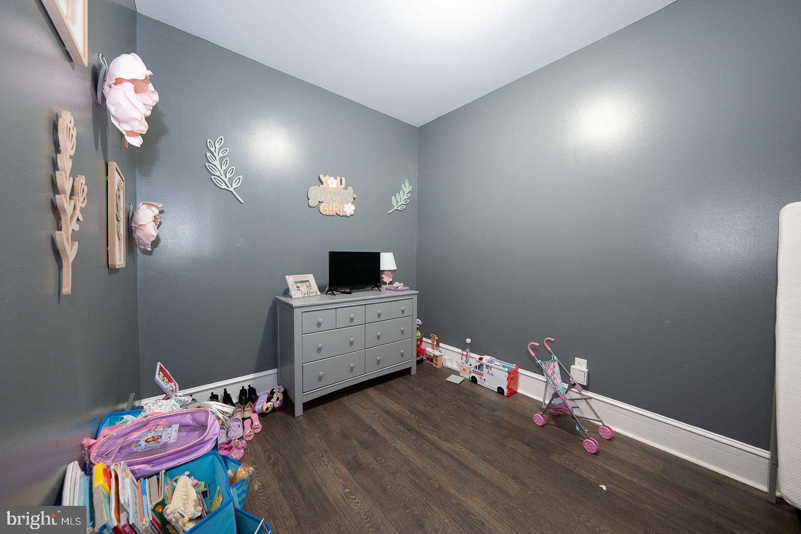 NICETOWN-TIOGA - Residential