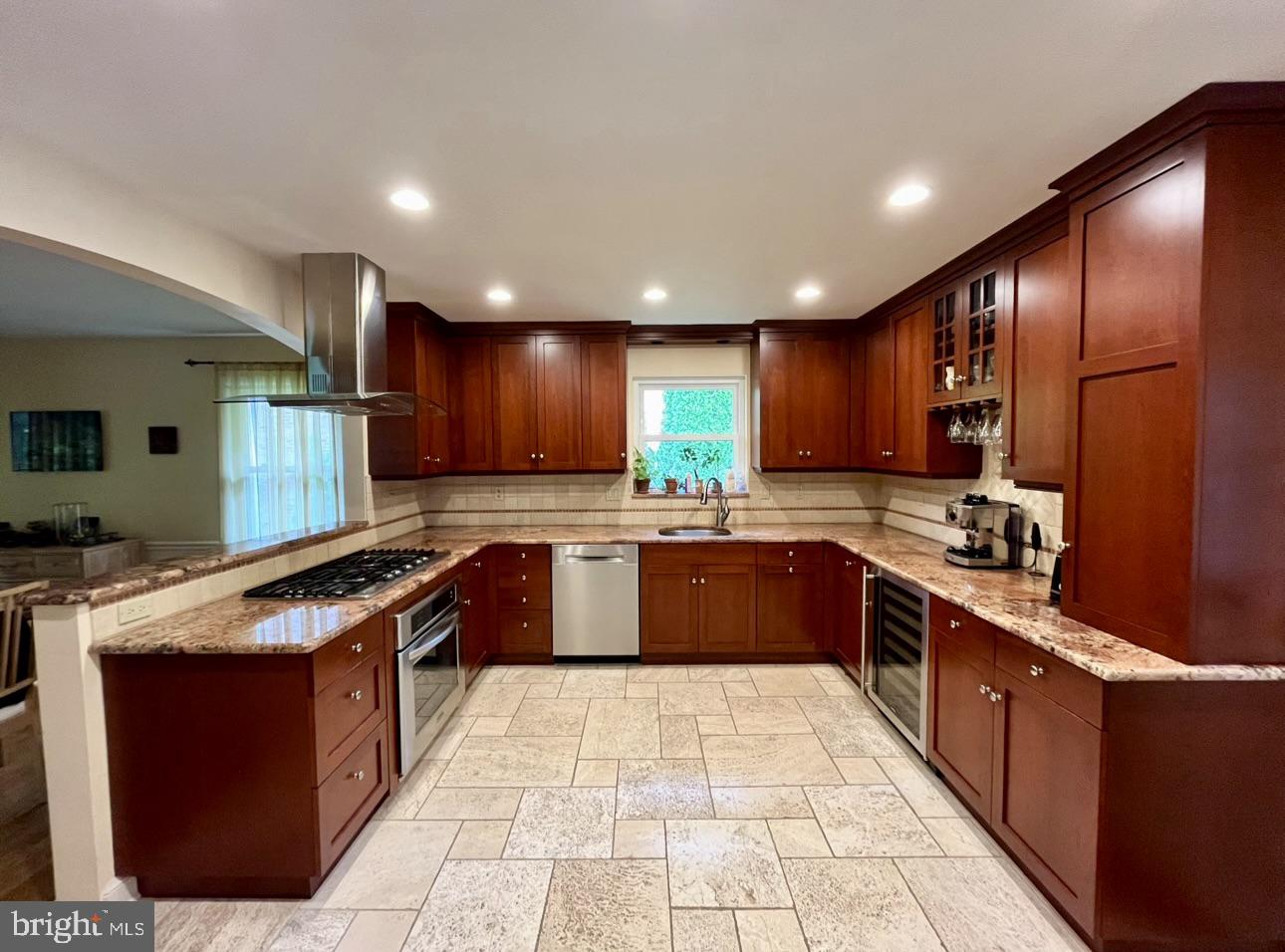 KENWOOD PARK - Residential