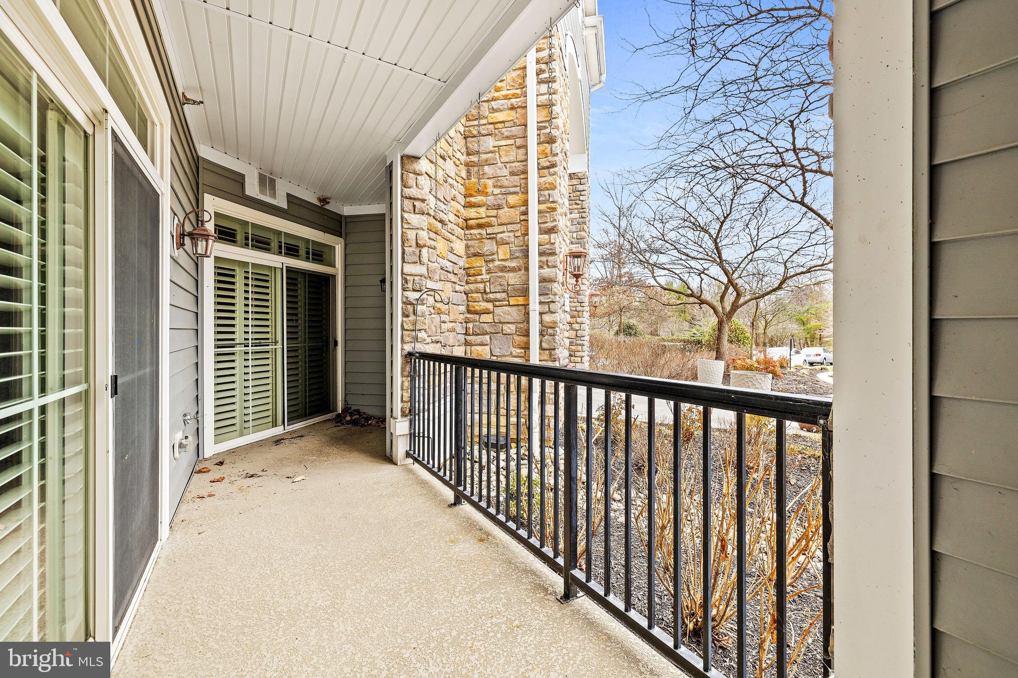 THE BLUFFS AT QUARRY LAKE - Residential