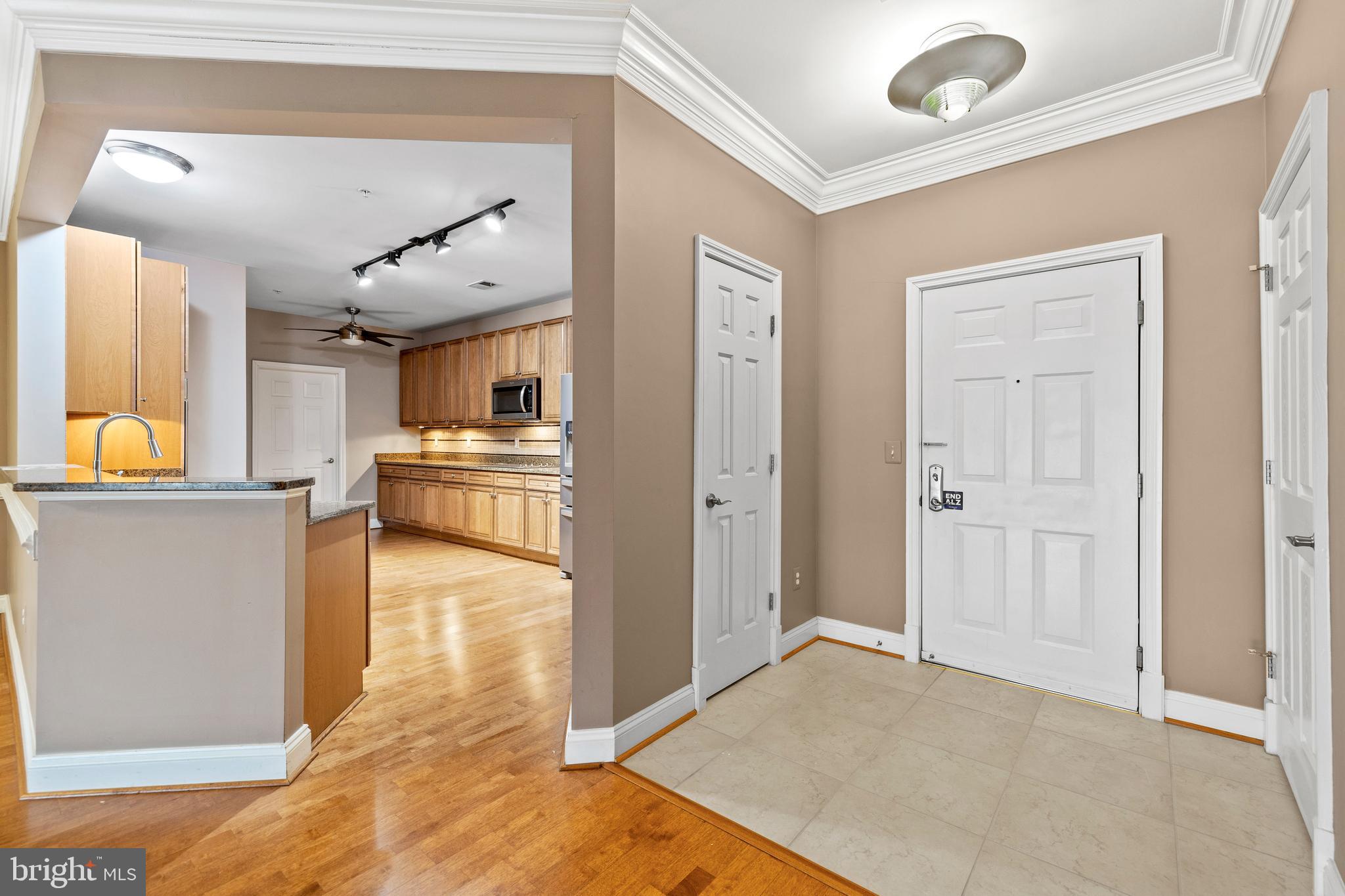 THE BLUFFS AT QUARRY LAKE - Residential