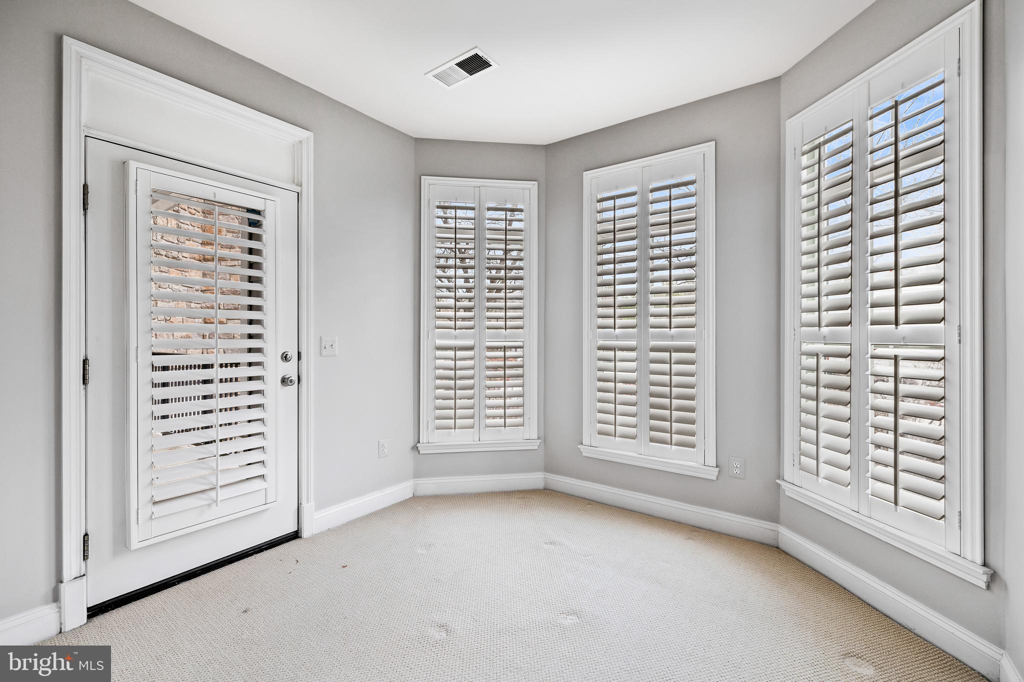 THE BLUFFS AT QUARRY LAKE - Residential