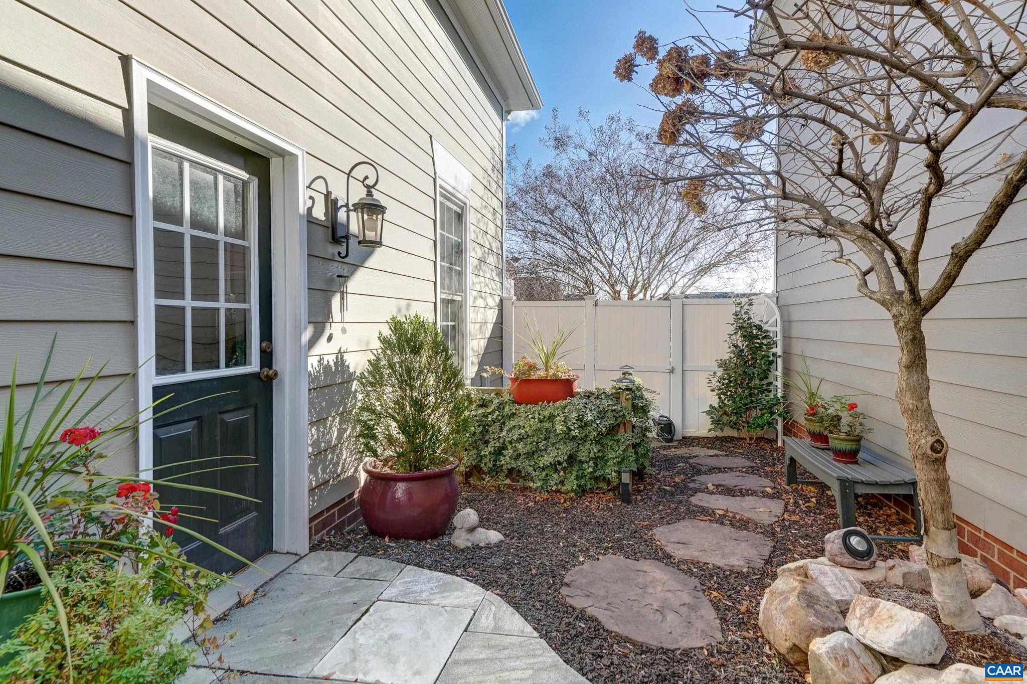 OLD TRAIL - Residential