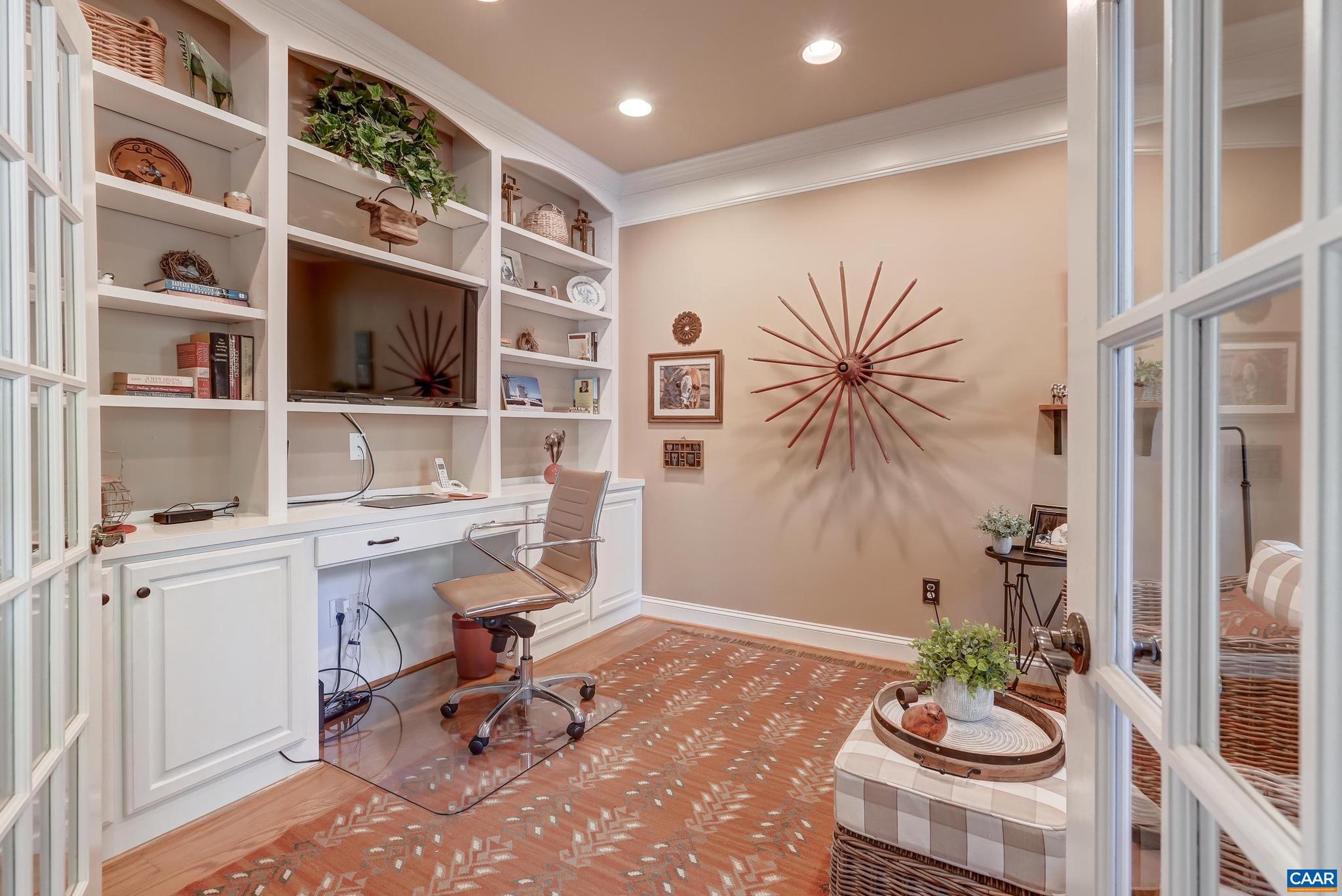 OLD TRAIL - Residential