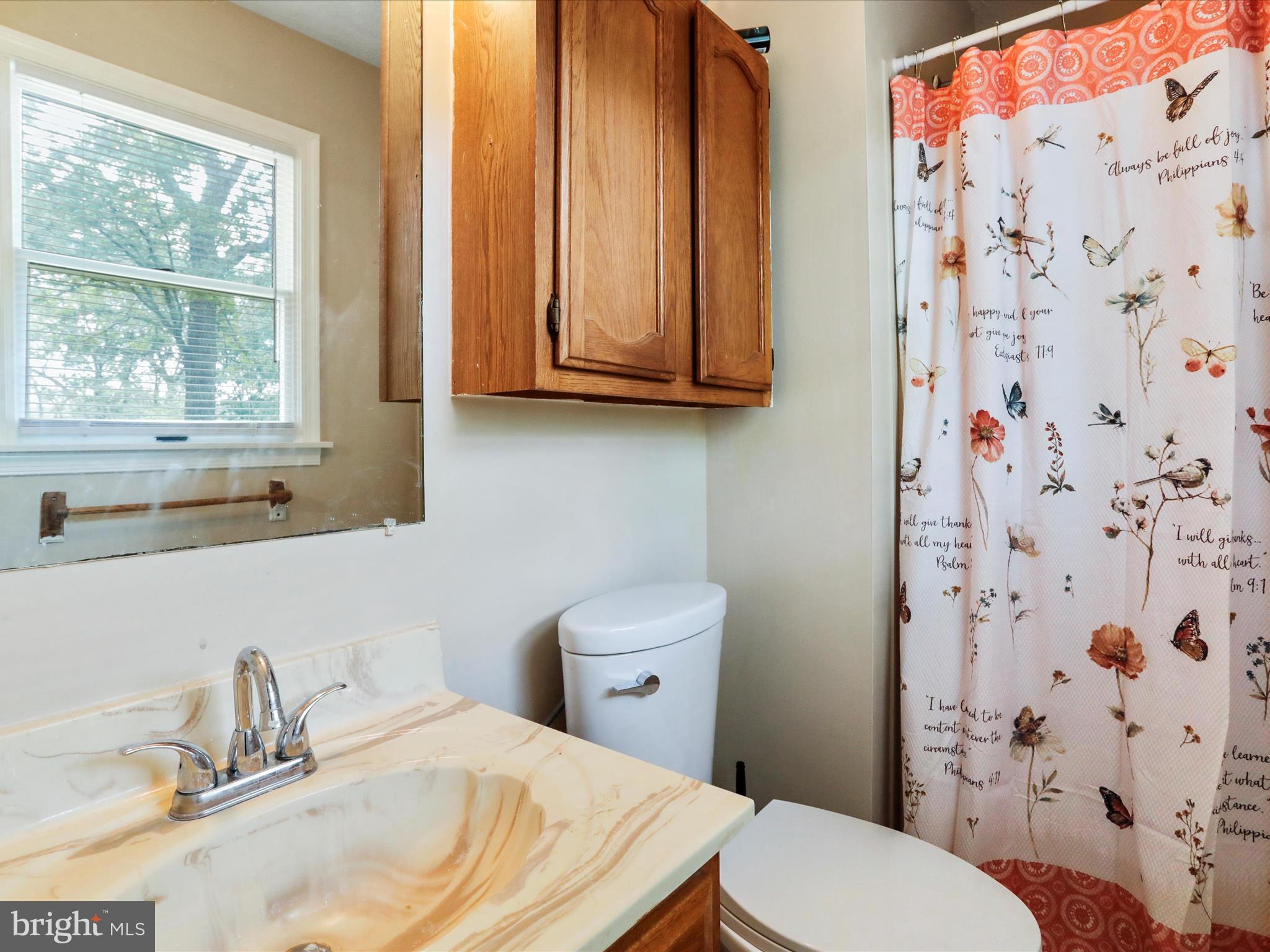 ROYAL VIEW ESTATES - Residential