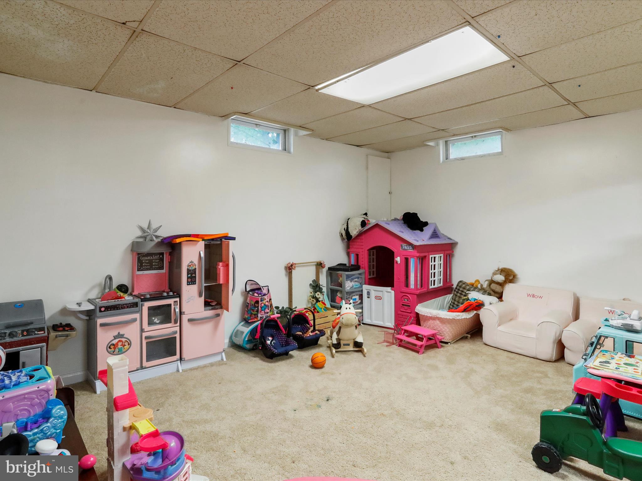 ROYAL VIEW ESTATES - Residential