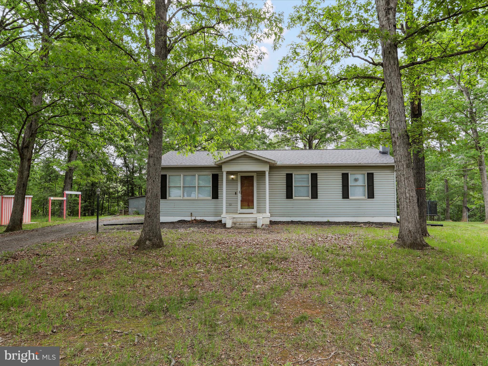 ROYAL VIEW ESTATES - Residential