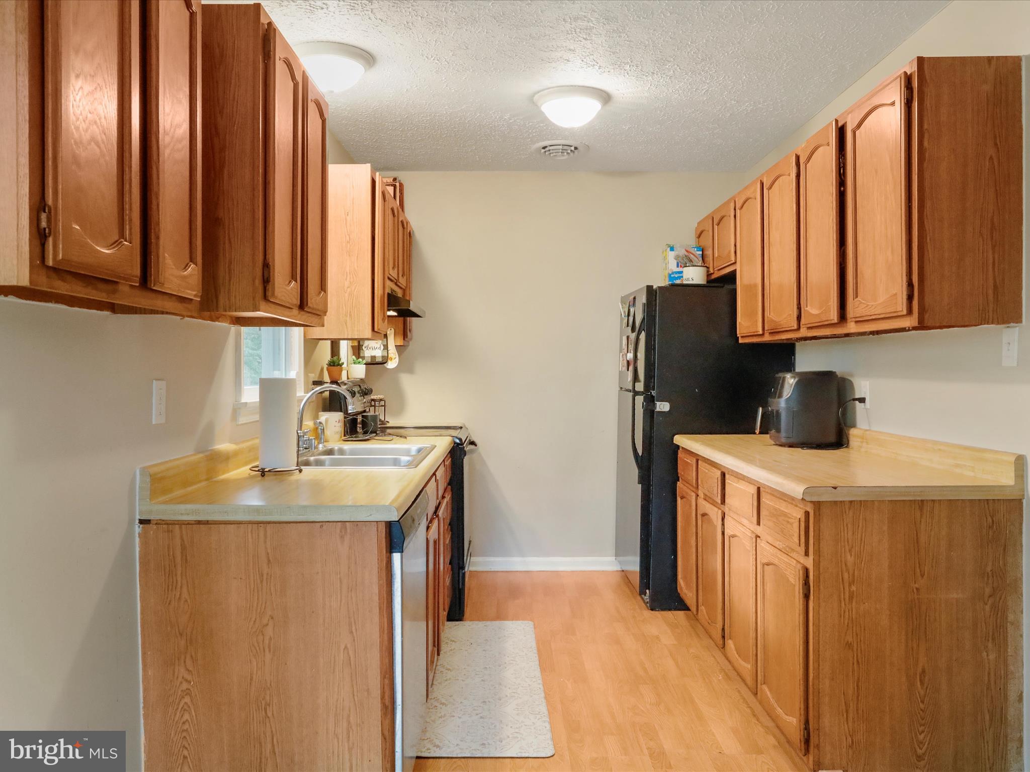 ROYAL VIEW ESTATES - Residential