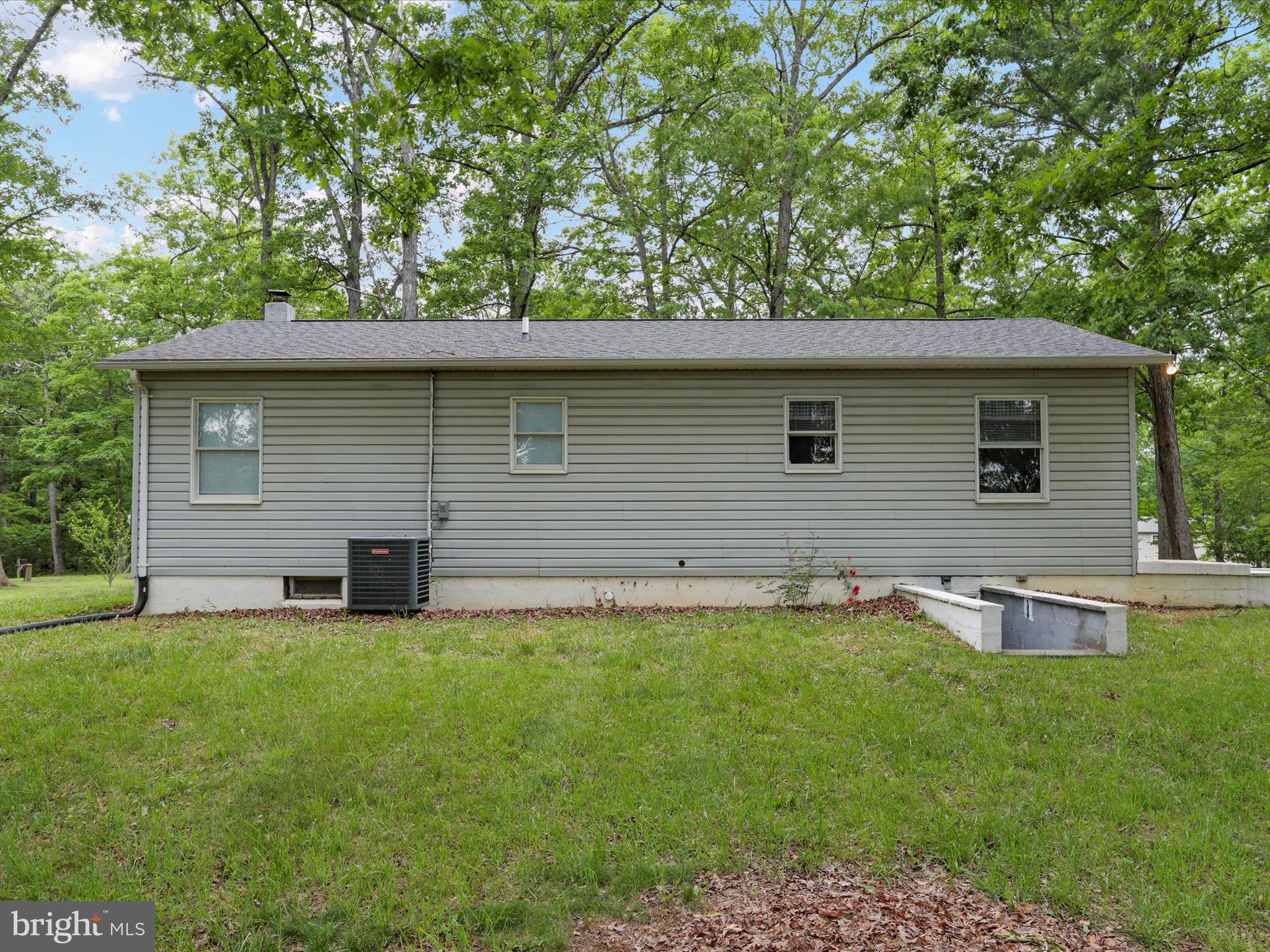 ROYAL VIEW ESTATES - Residential