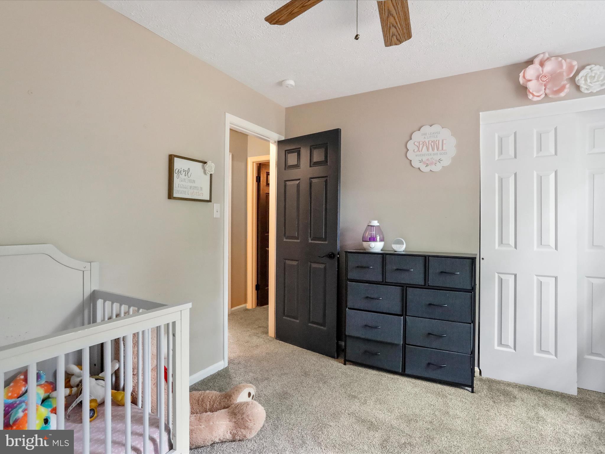 ROYAL VIEW ESTATES - Residential