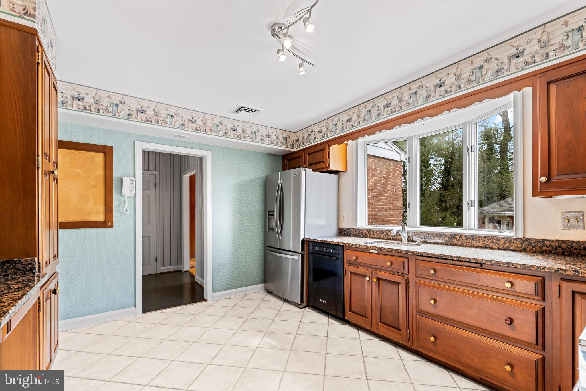 RUXTON - Residential