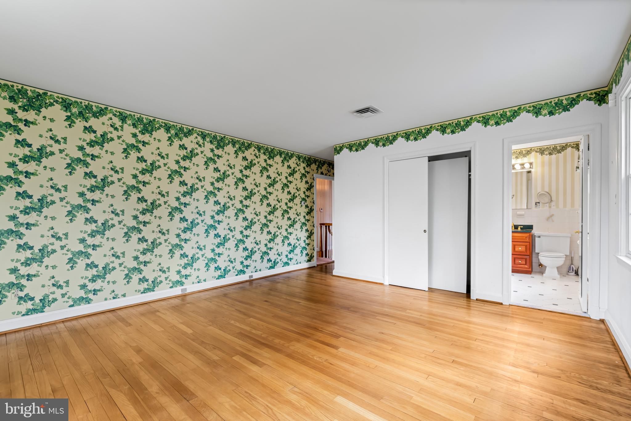 RUXTON - Residential