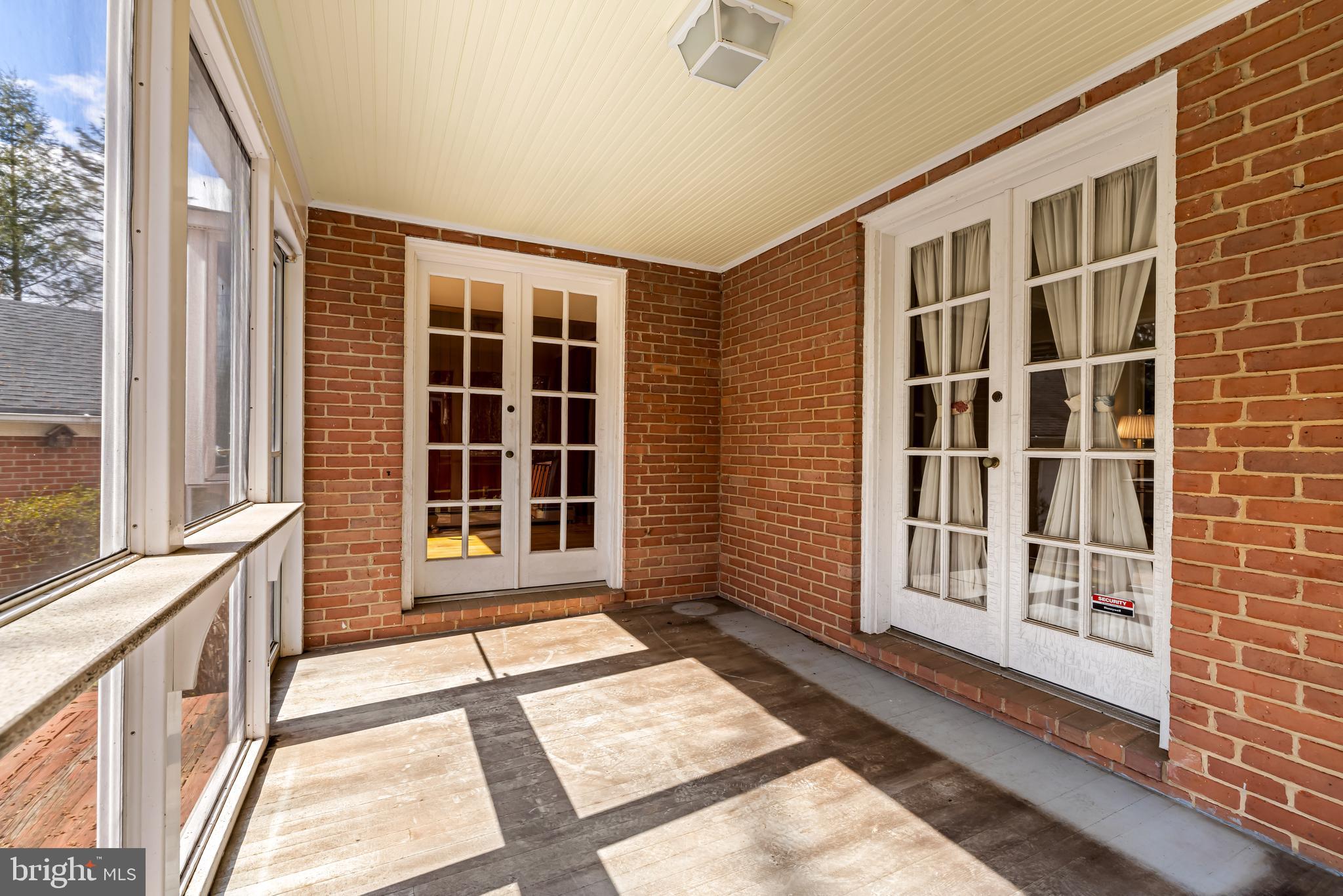 RUXTON - Residential