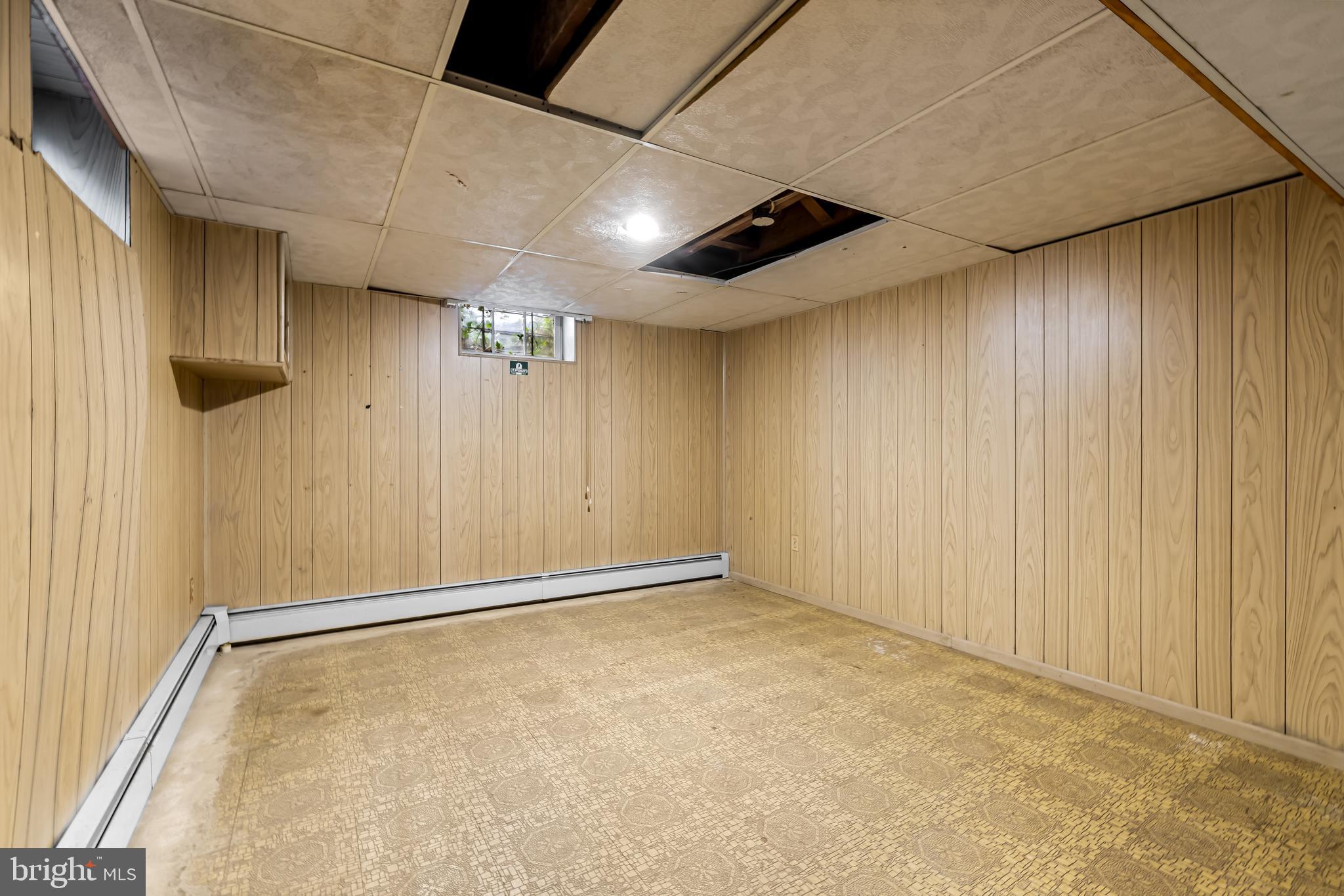 RUXTON - Residential