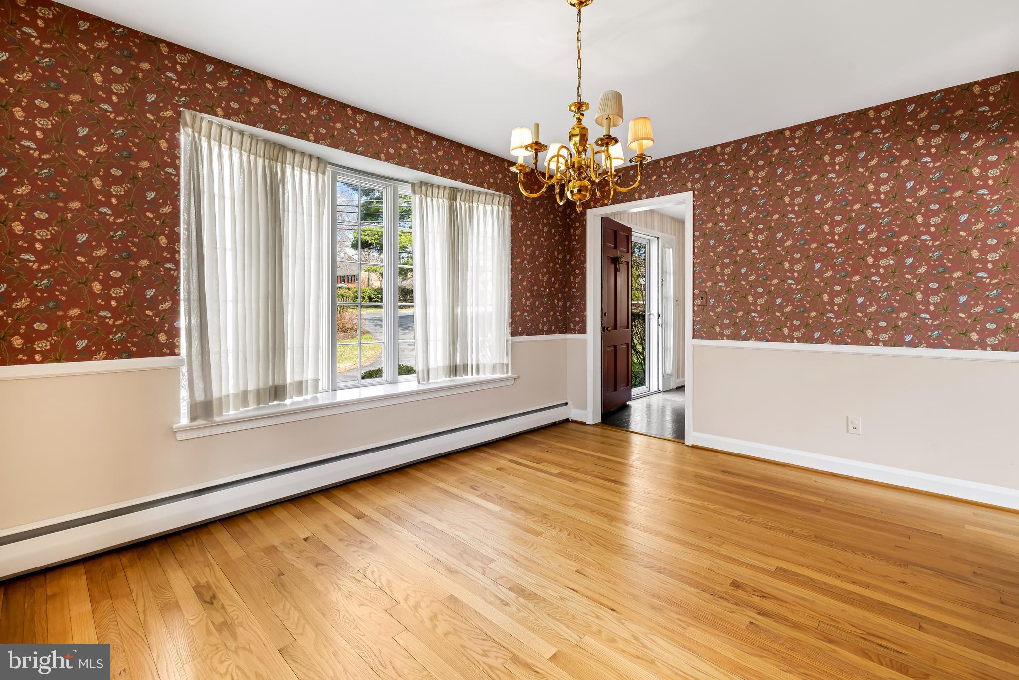 RUXTON - Residential