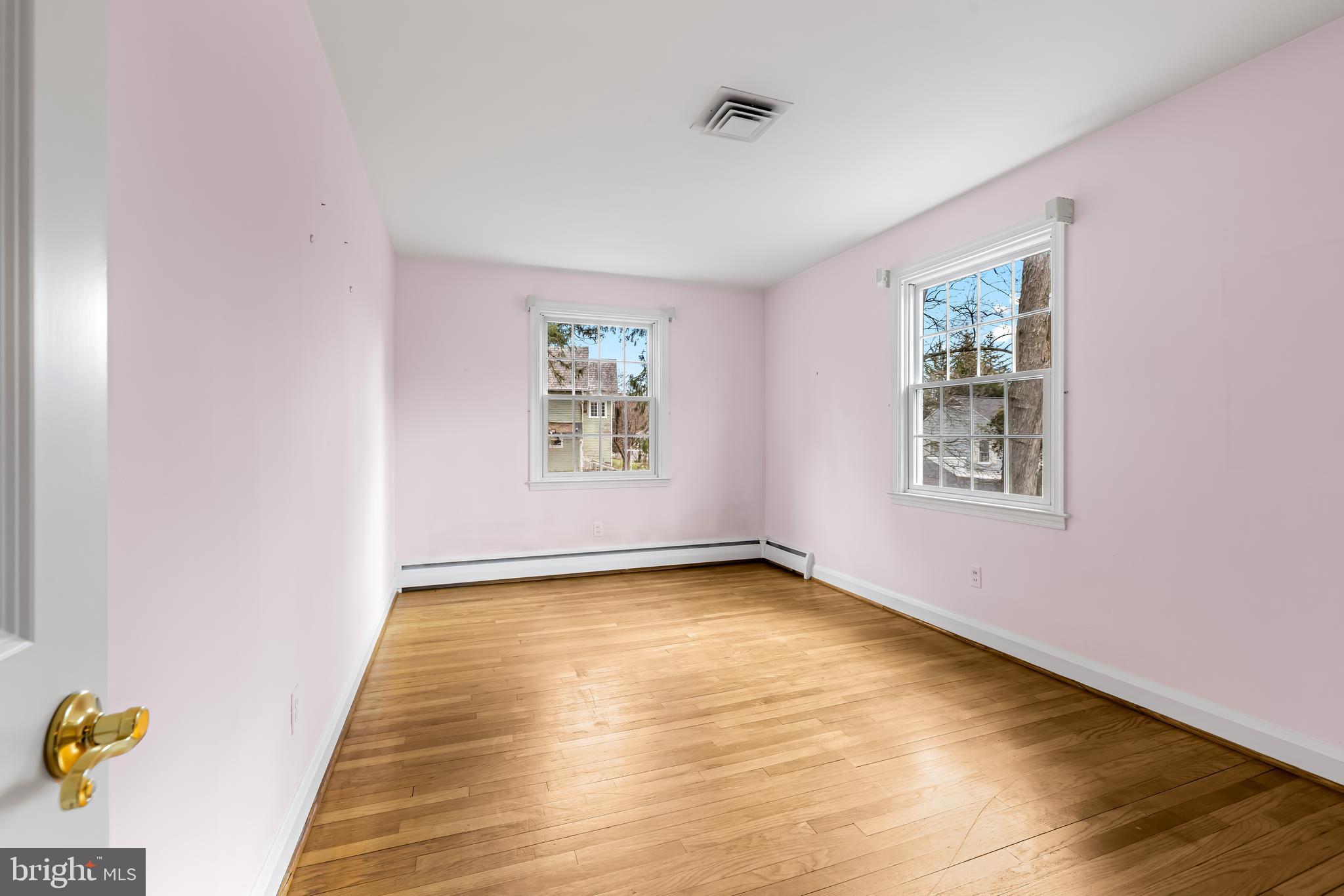 RUXTON - Residential