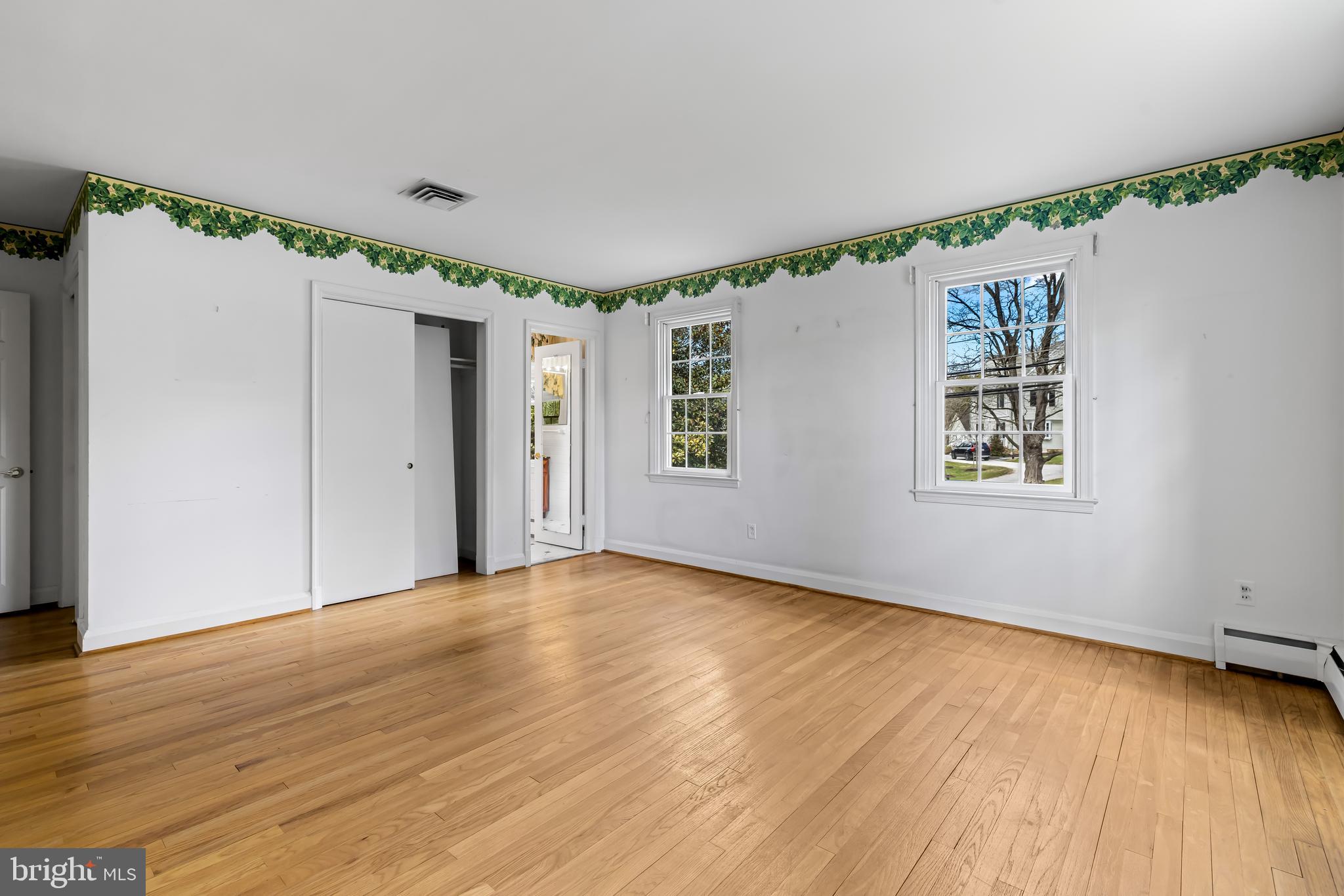 RUXTON - Residential