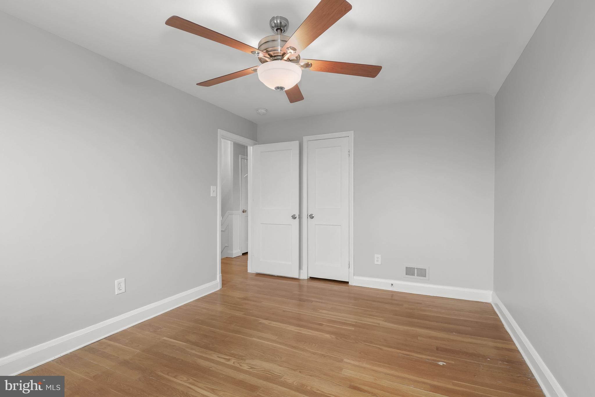 KNETTISHALL - Residential Lease