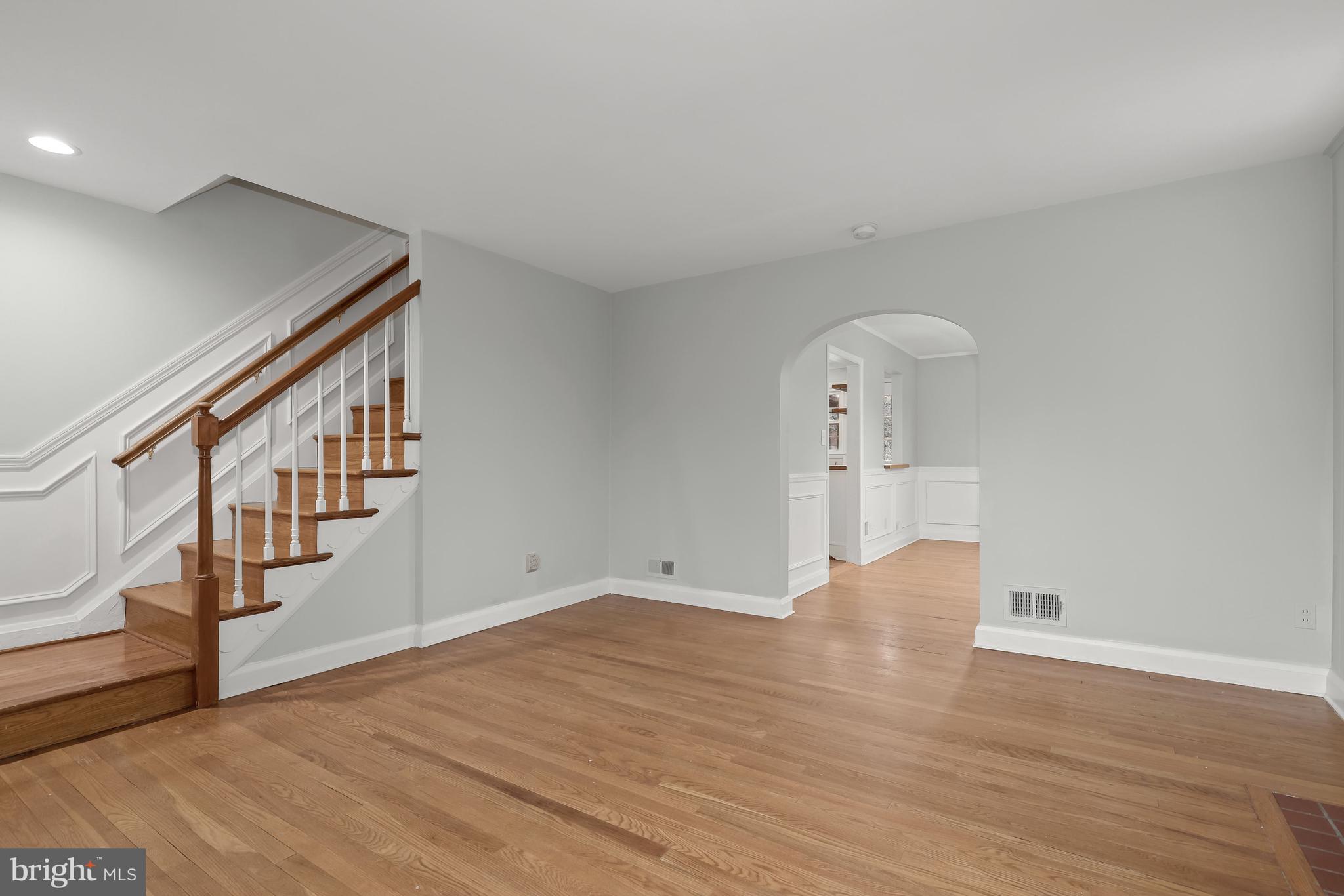 KNETTISHALL - Residential Lease