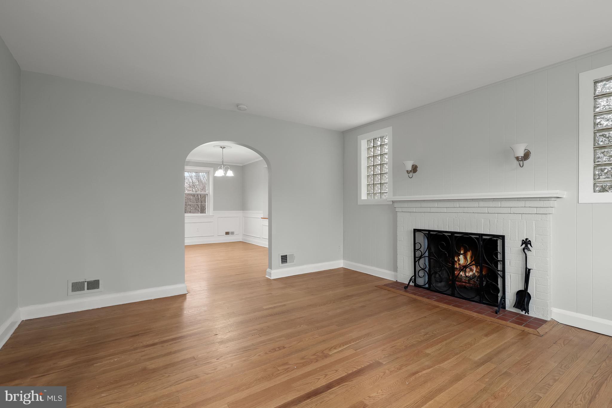 KNETTISHALL - Residential Lease