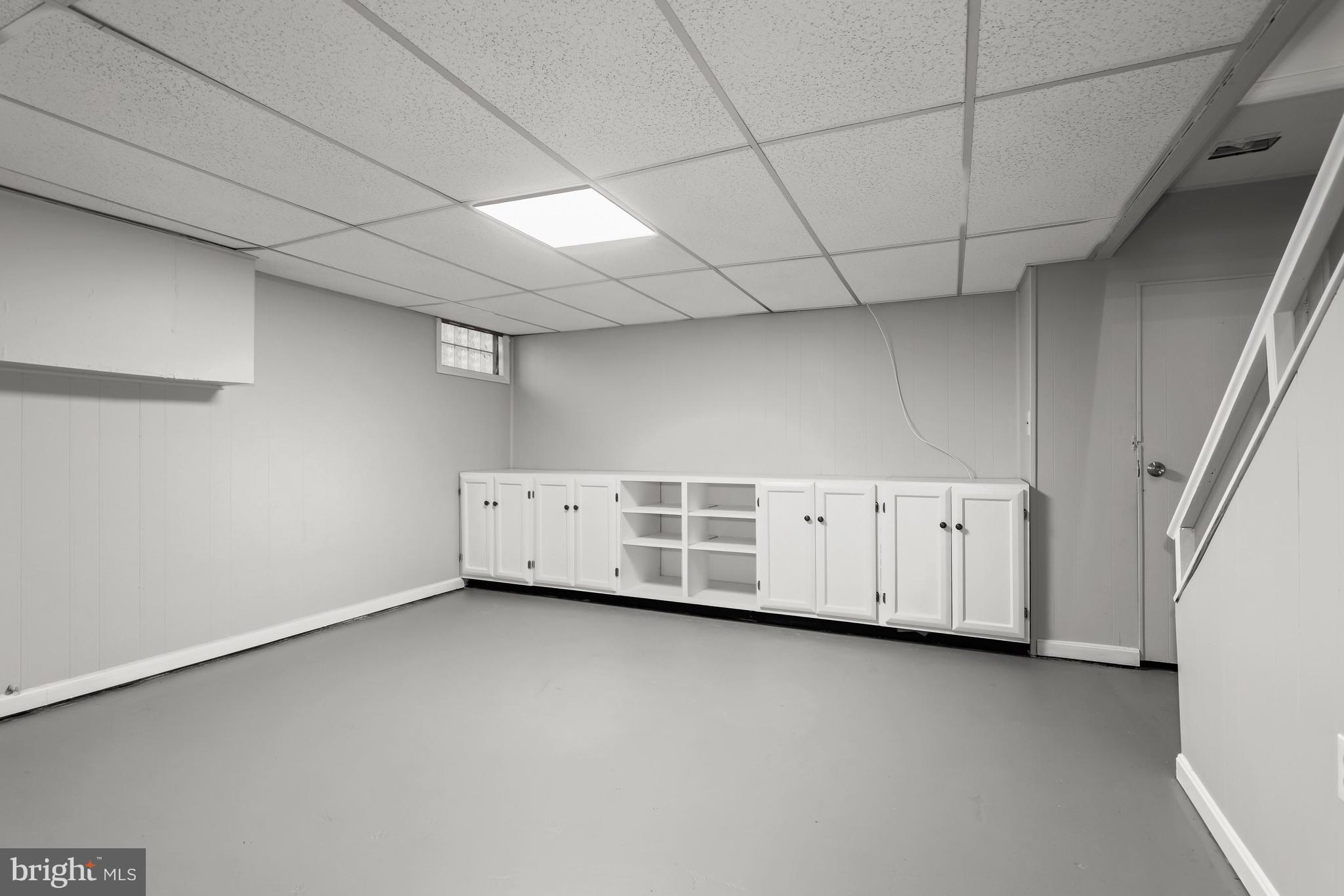 KNETTISHALL - Residential Lease