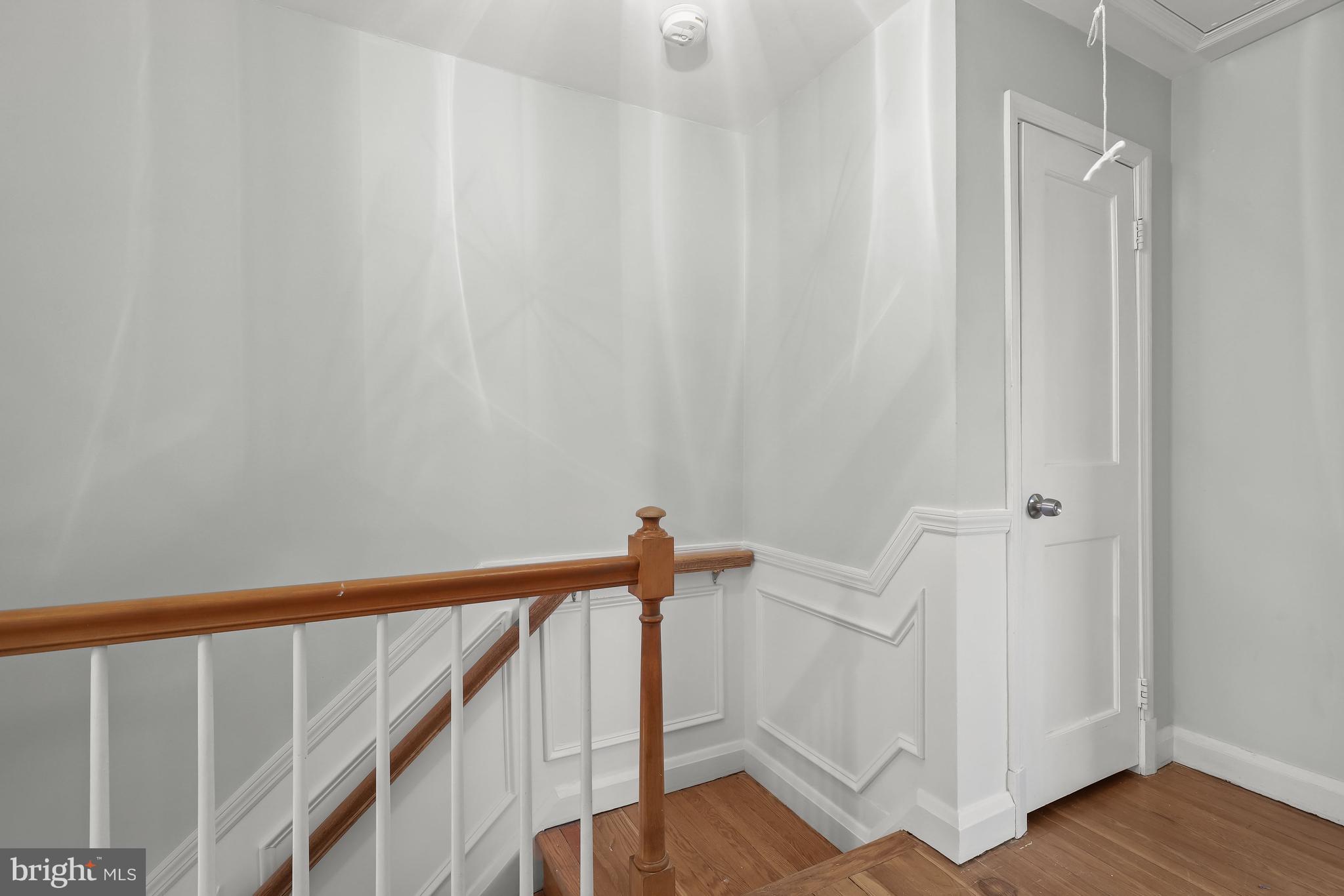 KNETTISHALL - Residential Lease