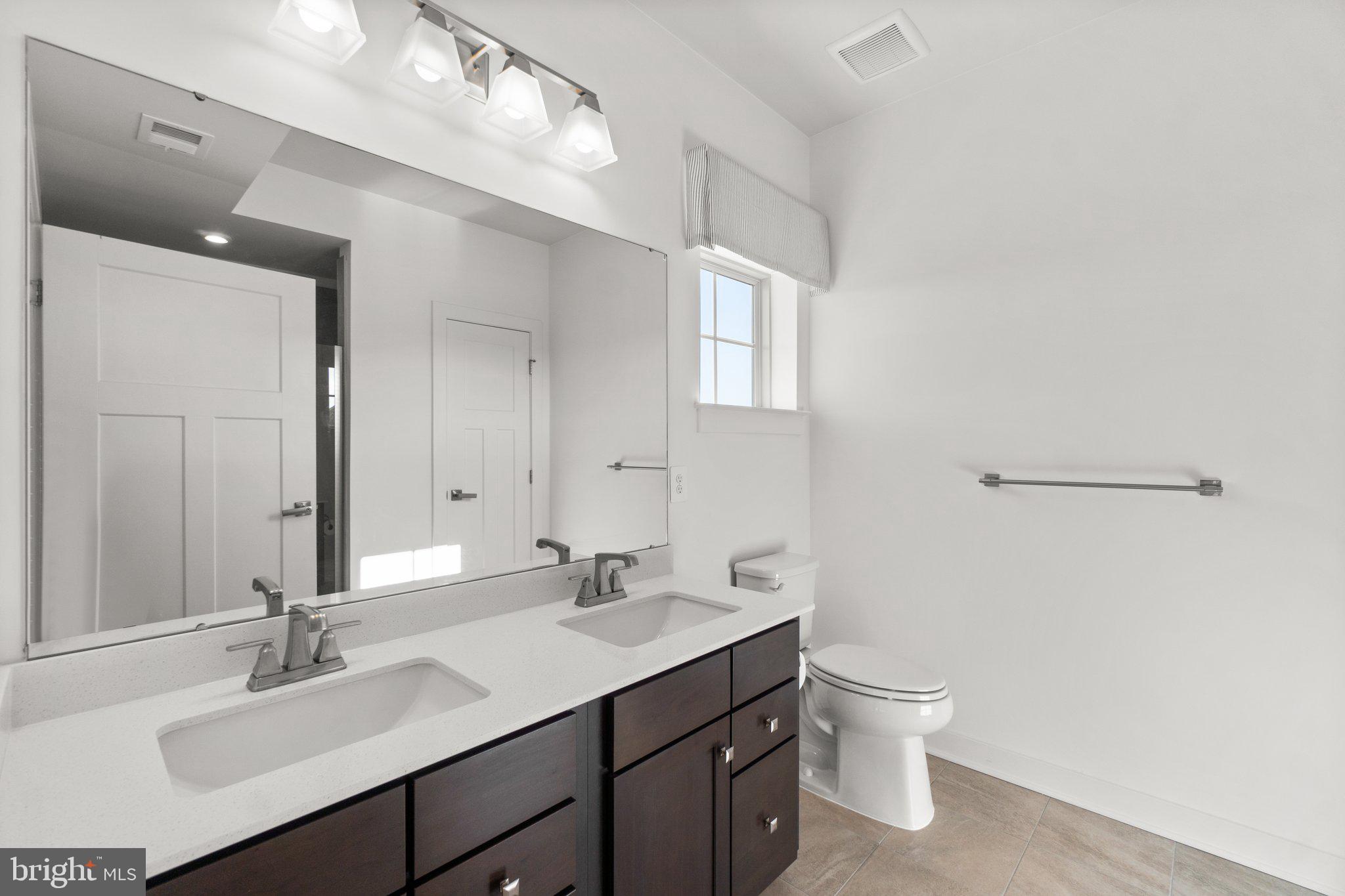 THE WOODLANDS - Residential Lease